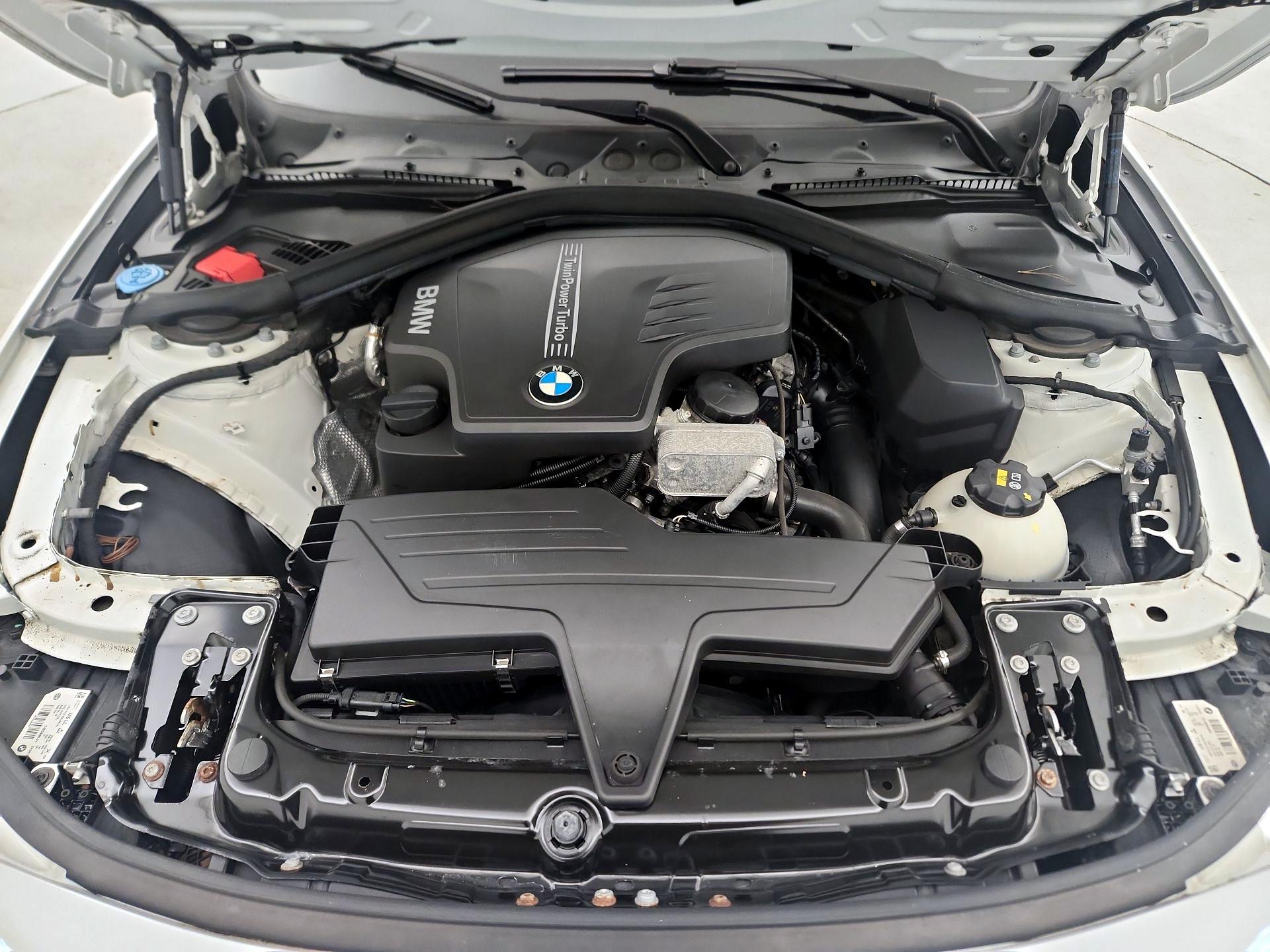 Thumbnail: 2016 BMW 3 Series - 20