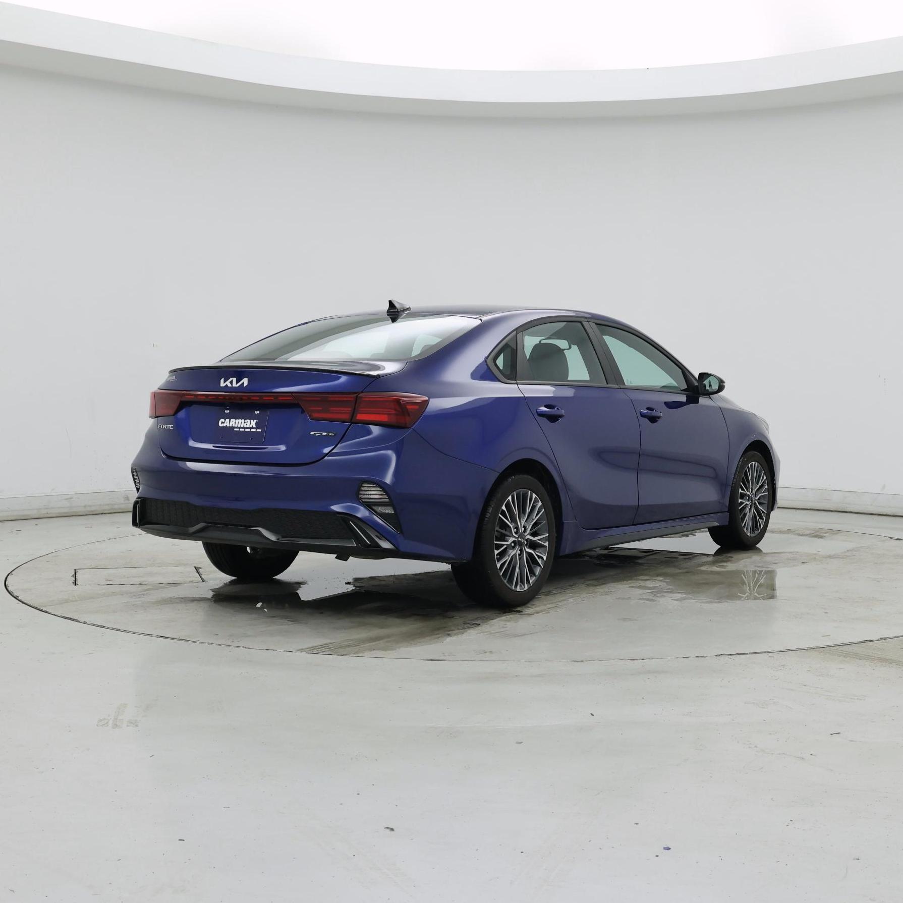 Thumbnail: 2024 Kia Forte - 8