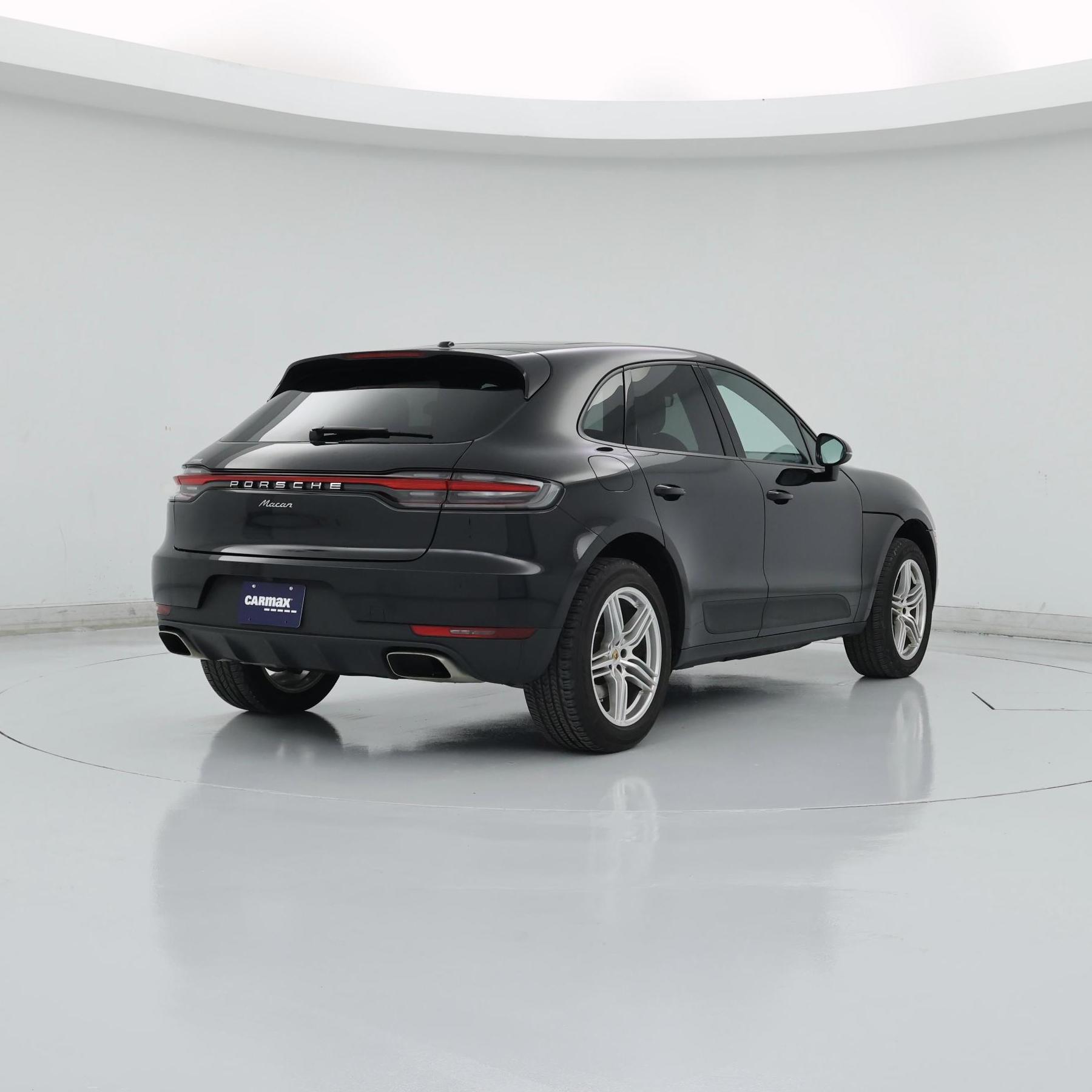 Thumbnail: 2021 Porsche Macan - 8