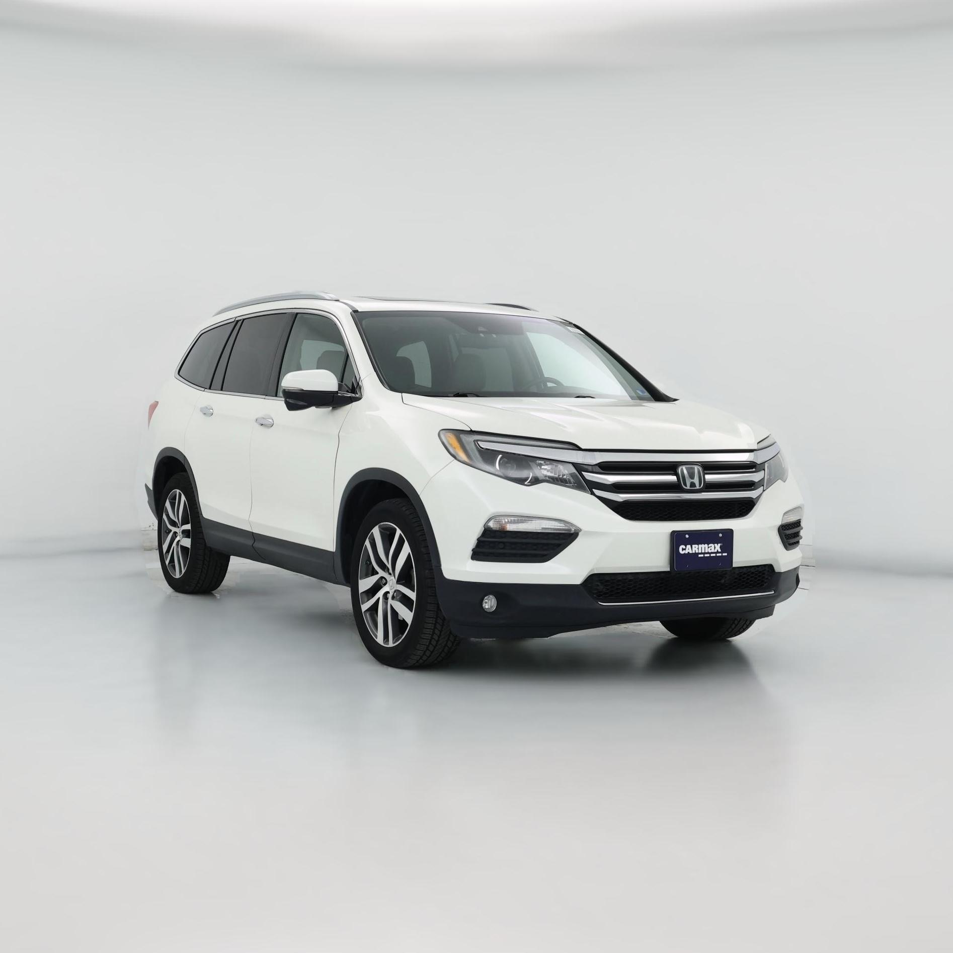 Thumbnail: 2017 Honda Pilot - 1