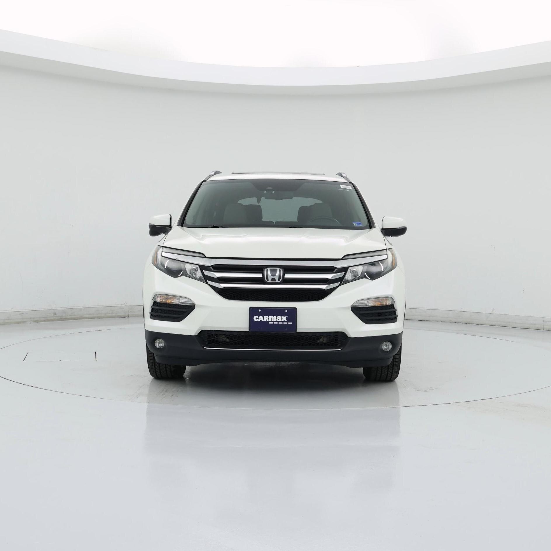 Thumbnail: 2017 Honda Pilot - 5