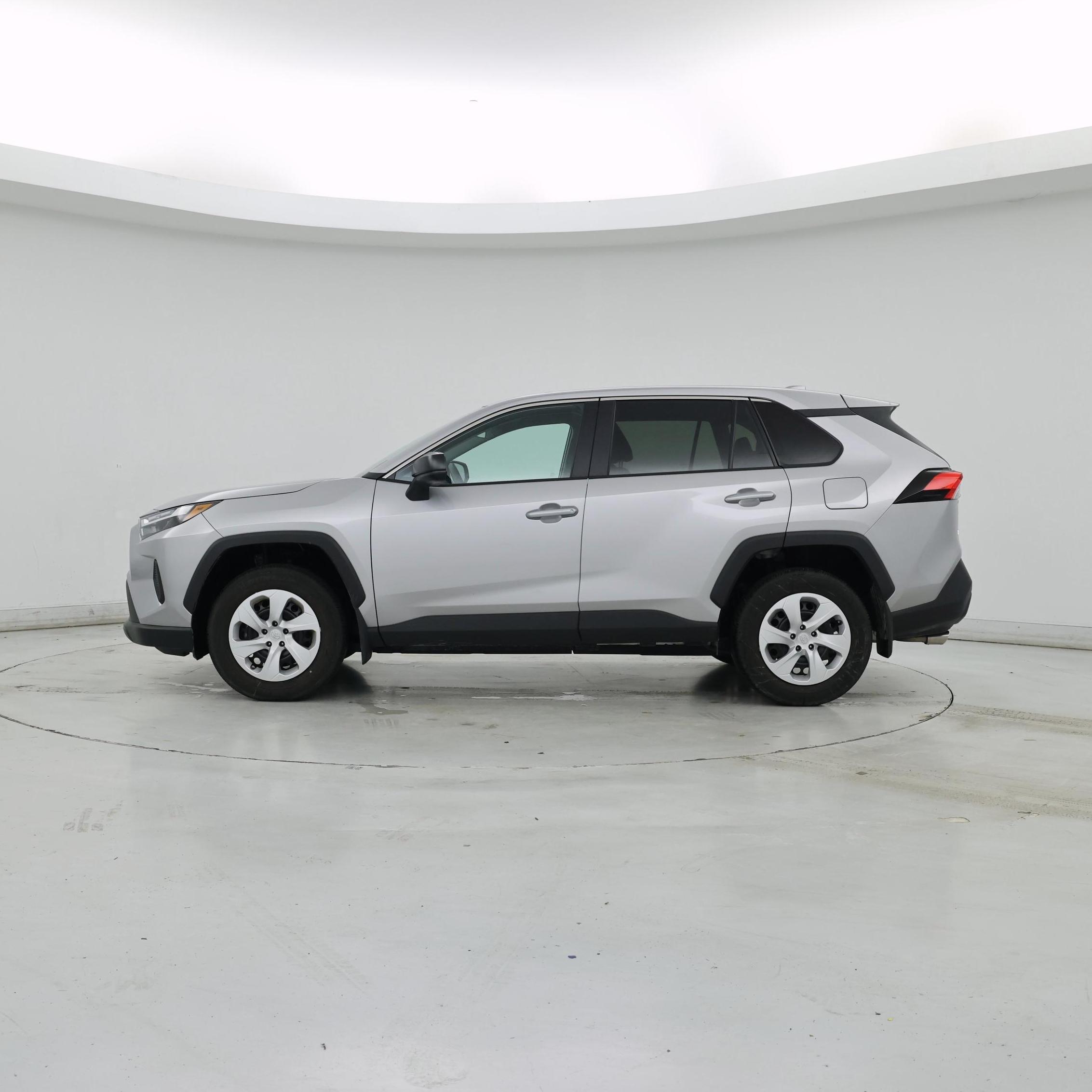 Thumbnail: 2024 Toyota RAV4 - 3