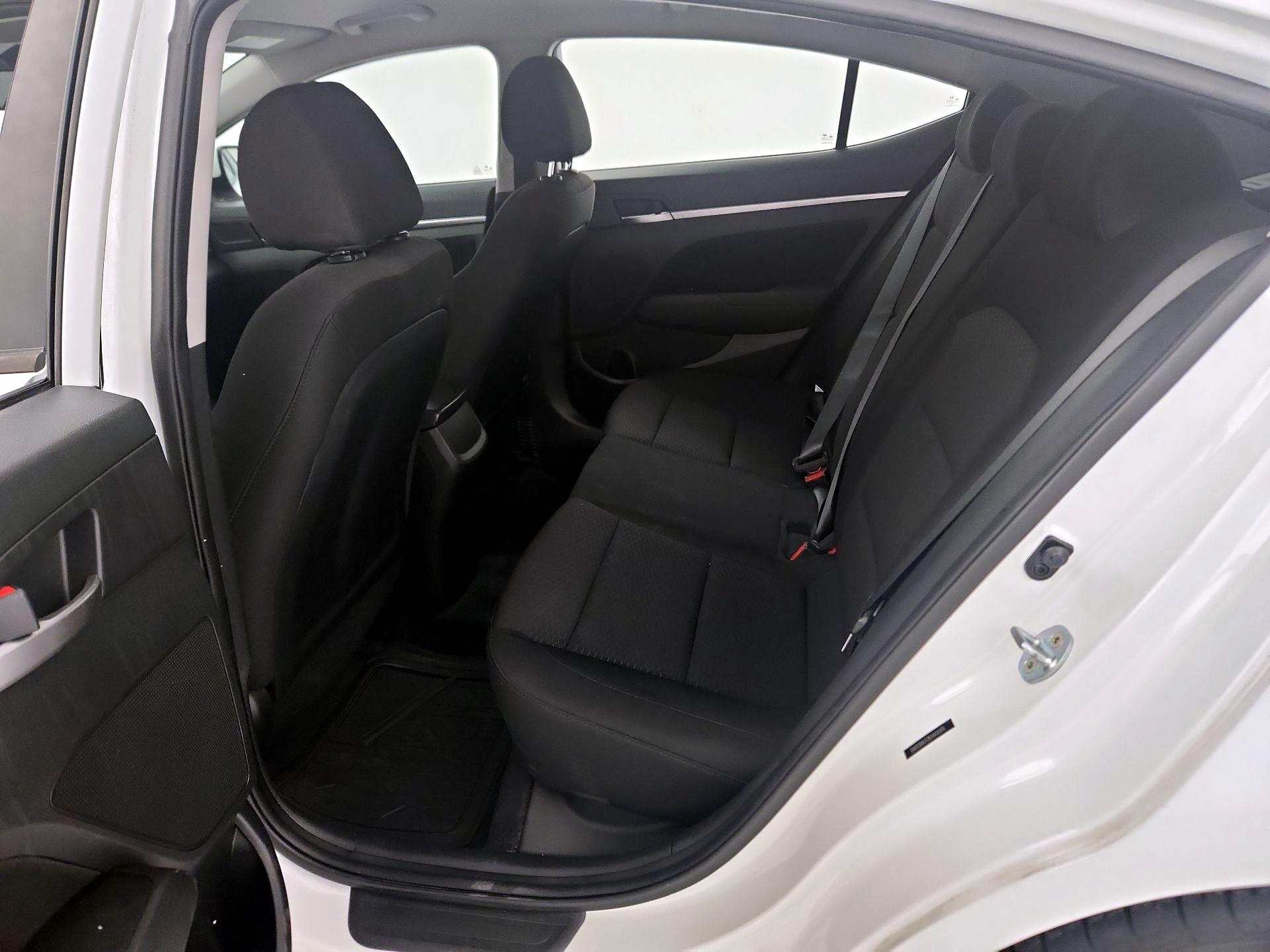 Thumbnail: 2019 Hyundai Elantra - 19