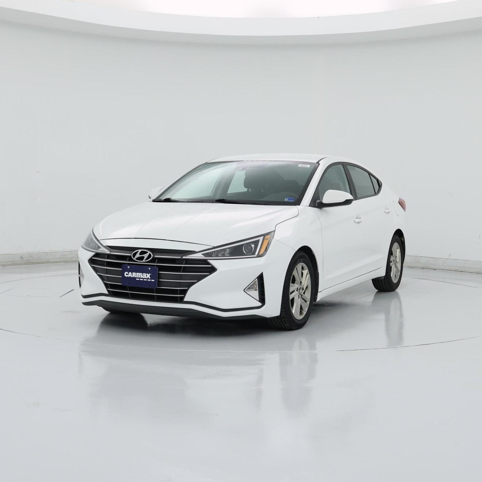 Thumbnail: 2019 Hyundai Elantra - 4