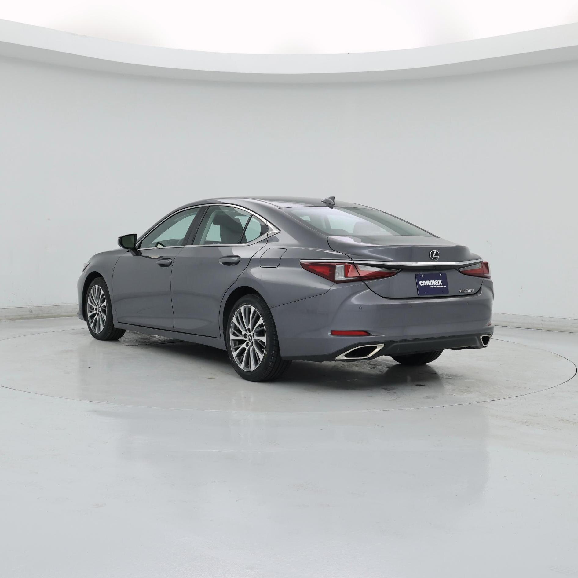 Thumbnail: 2021 Lexus ES - 2