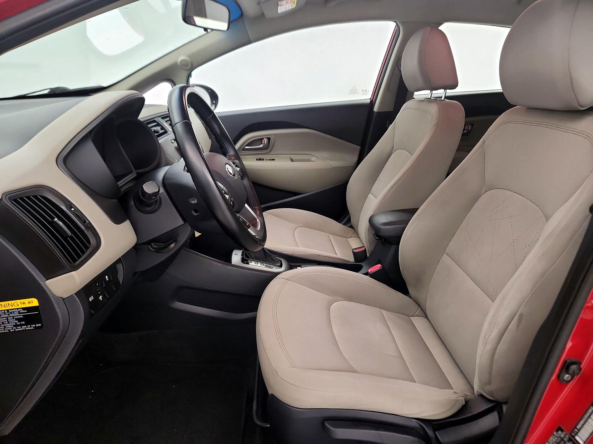 Thumbnail: 2014 Kia Rio5 - 11