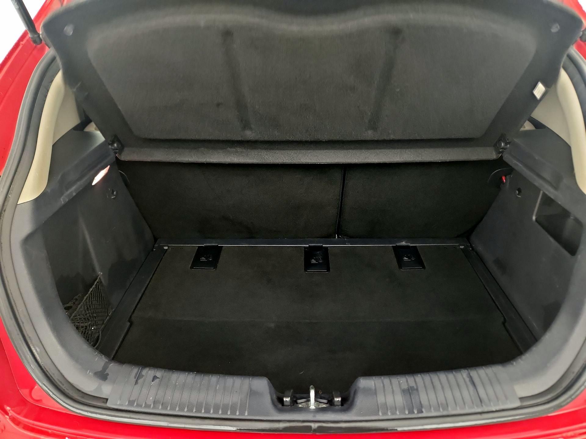 Thumbnail: 2014 Kia Rio5 - 20