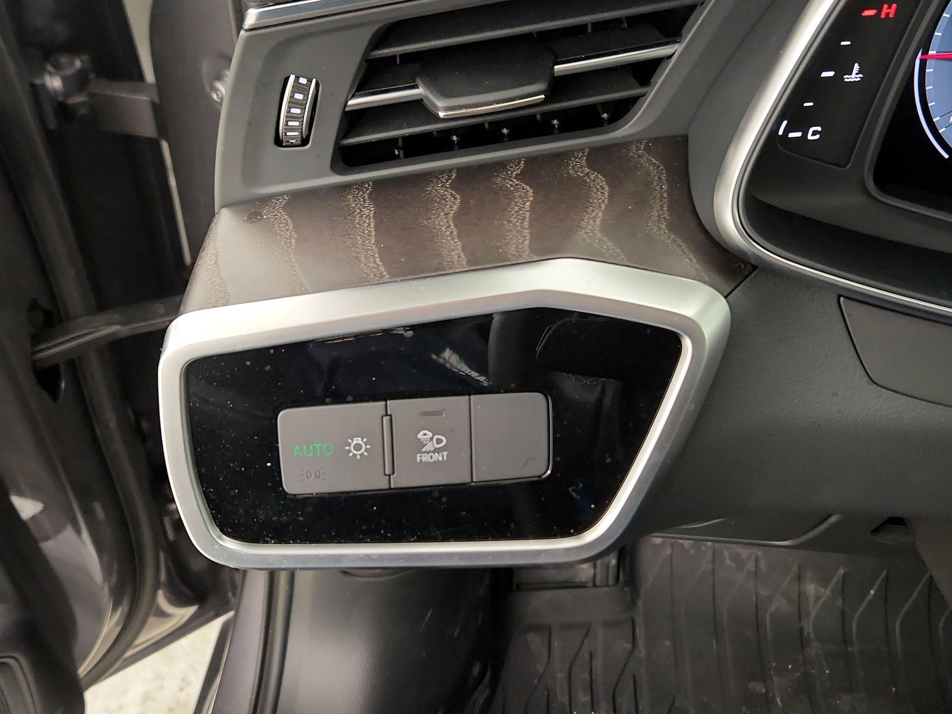 Thumbnail: 2021 Audi A6 - 13