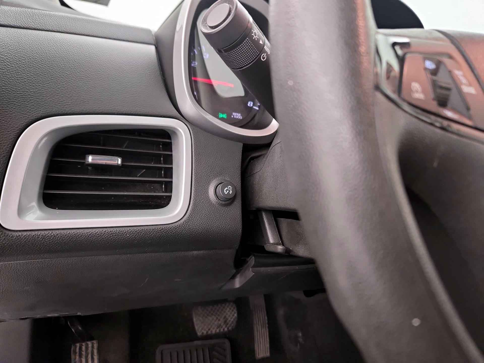 Thumbnail: 2017 Chevrolet Equinox - 13