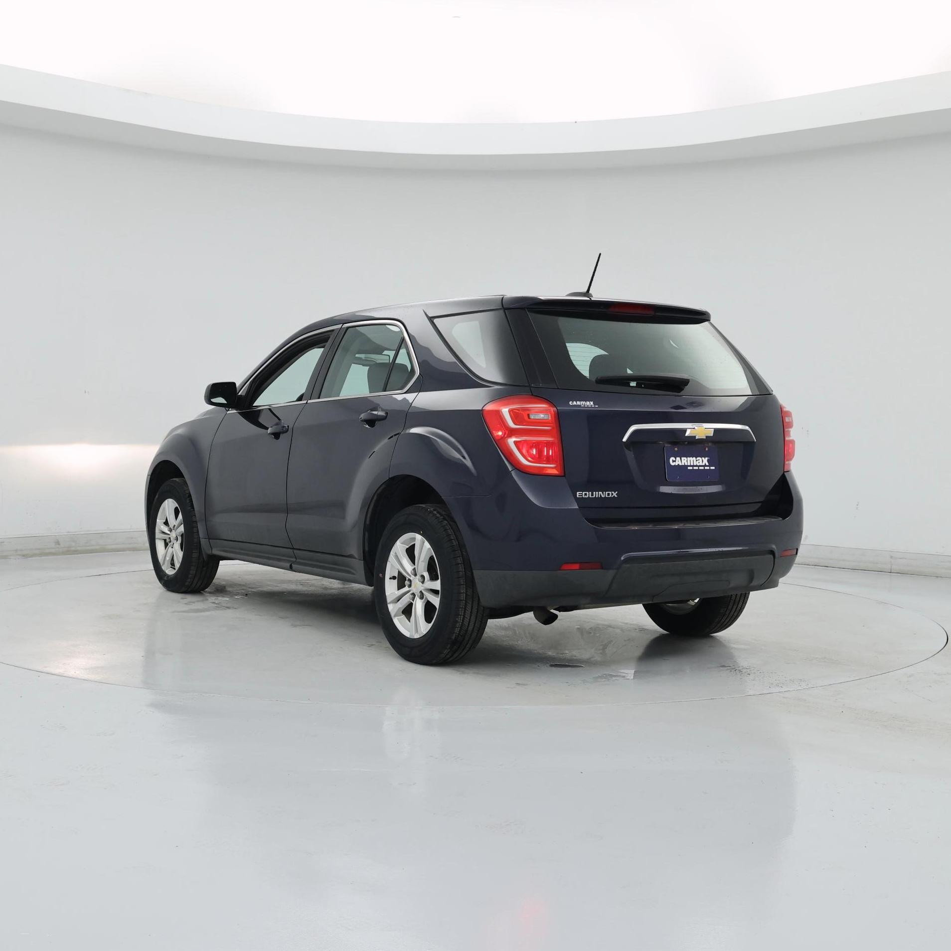 Thumbnail: 2017 Chevrolet Equinox - 2