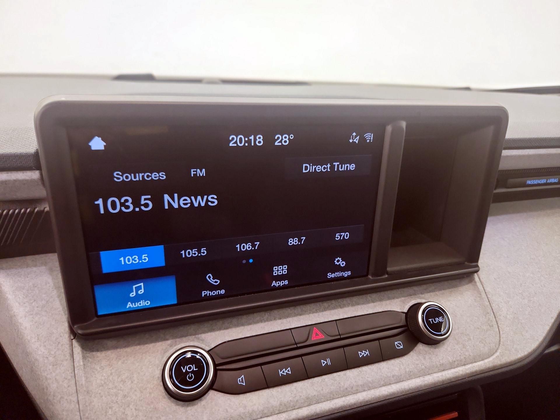 Thumbnail: 2022 Ford Maverick - 15