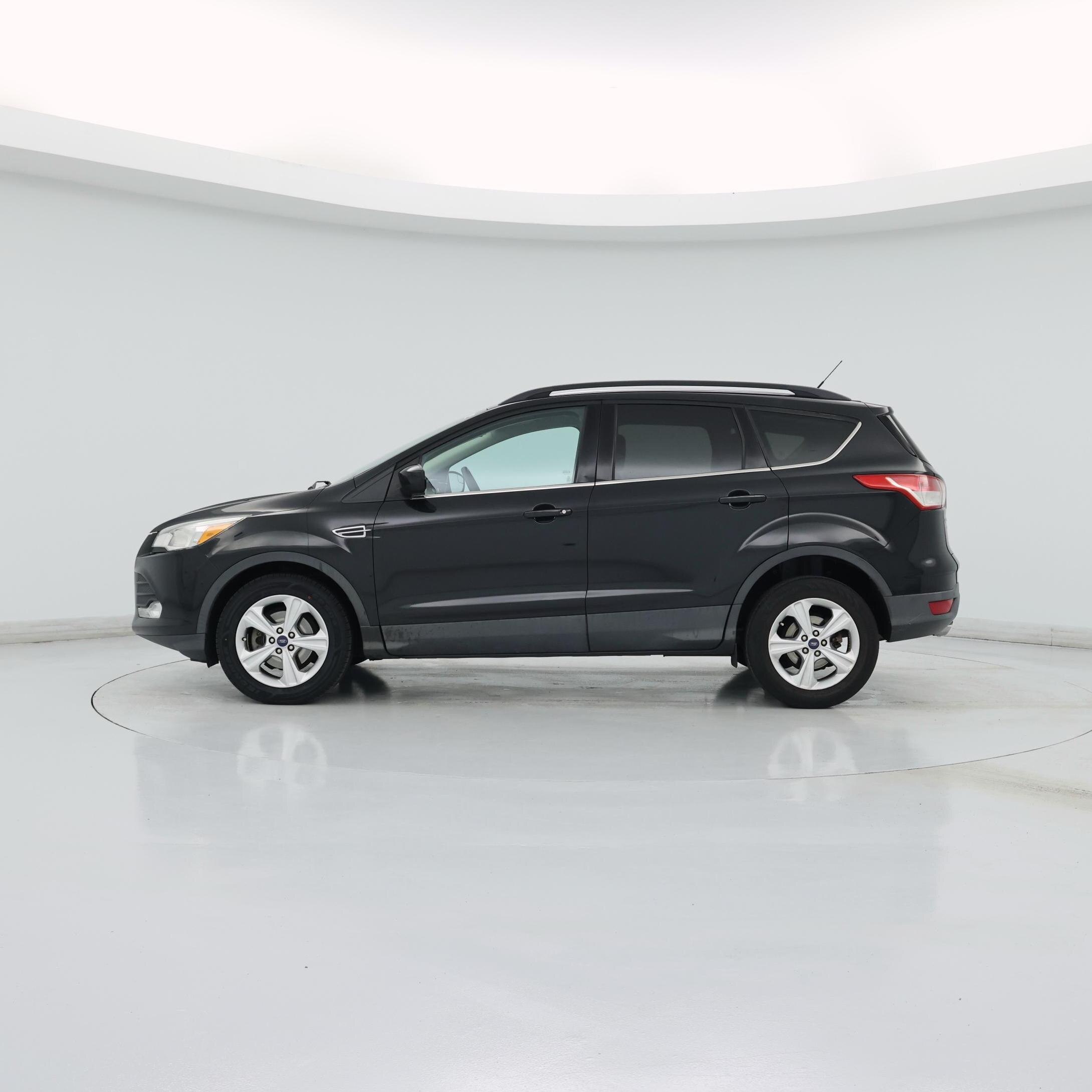 Thumbnail: 2014 Ford Escape - 3