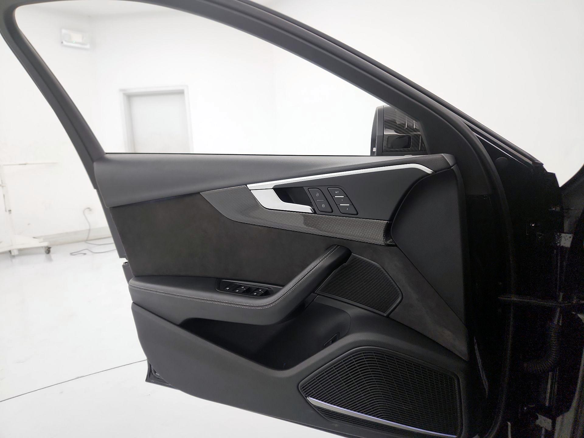 Thumbnail: 2018 Audi S4 - 12