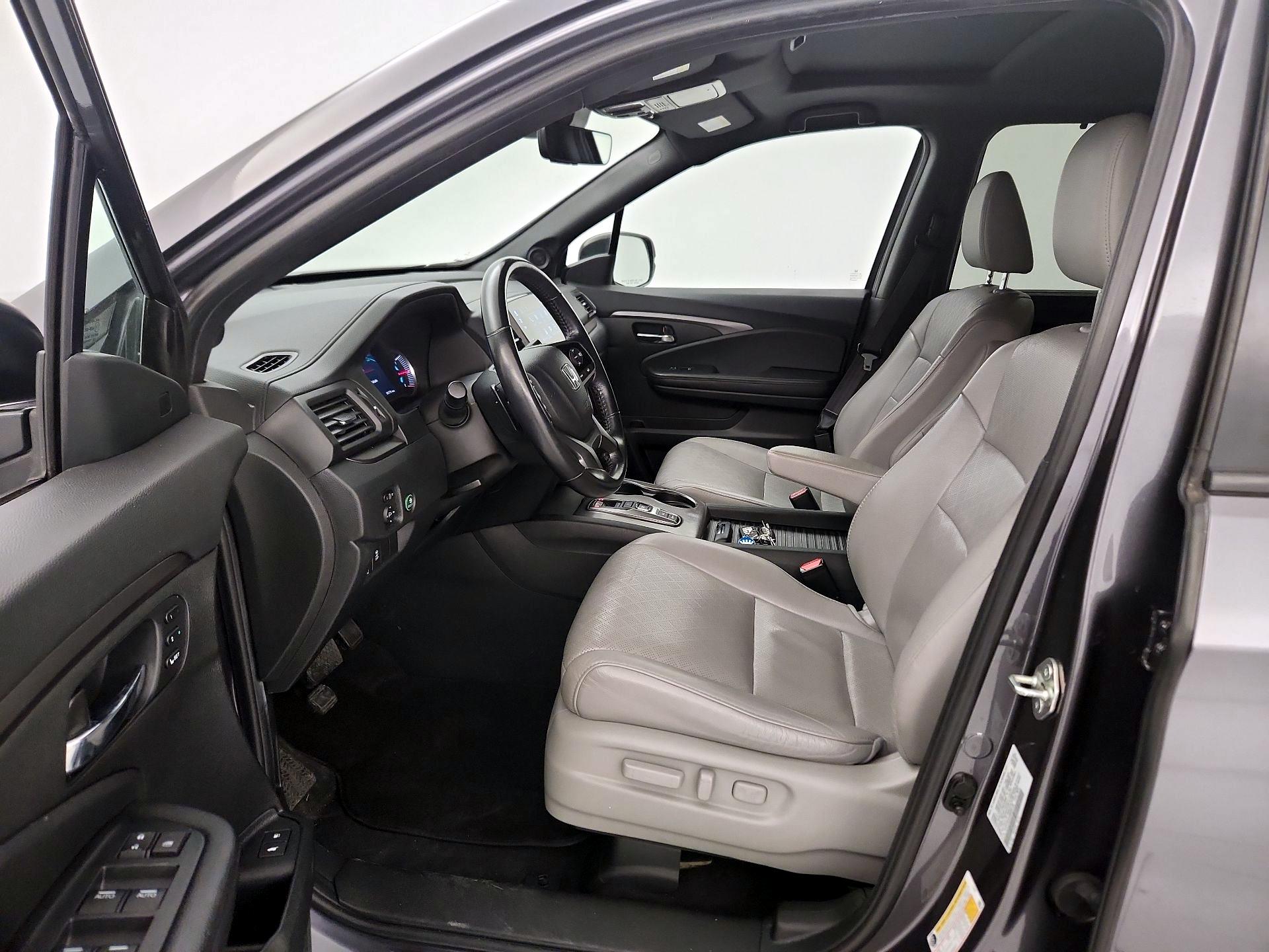 Thumbnail: 2021 Honda Passport - 11