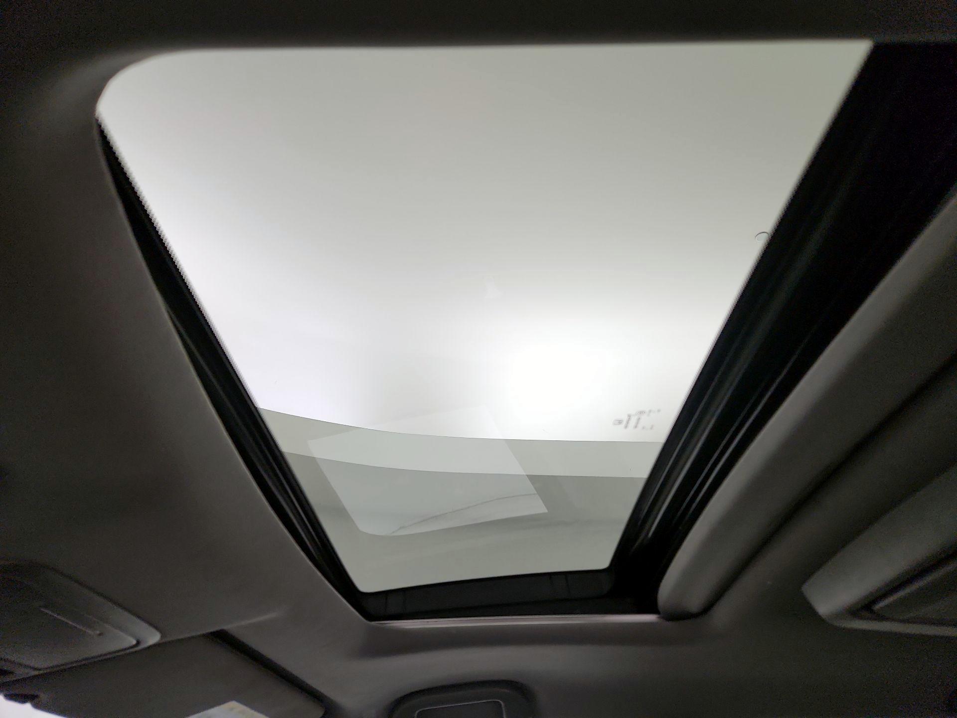 Thumbnail: 2019 Honda Pilot - 20