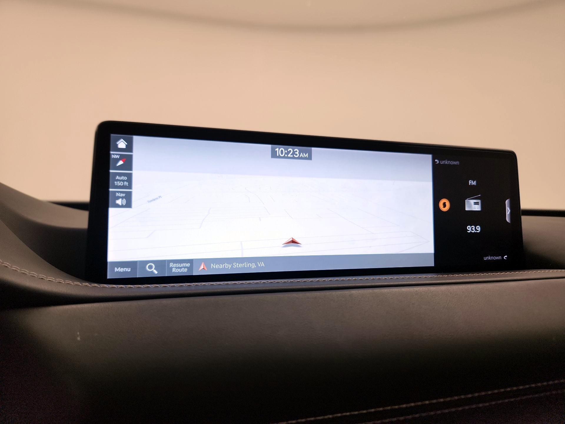 Thumbnail: 2024 Genesis GV80 - 14