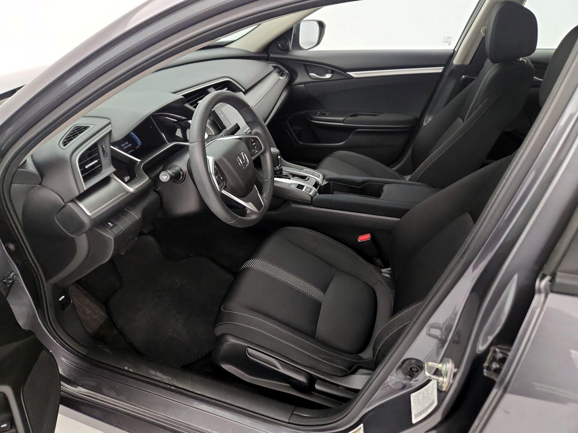 Thumbnail: 2016 Honda Civic - 11