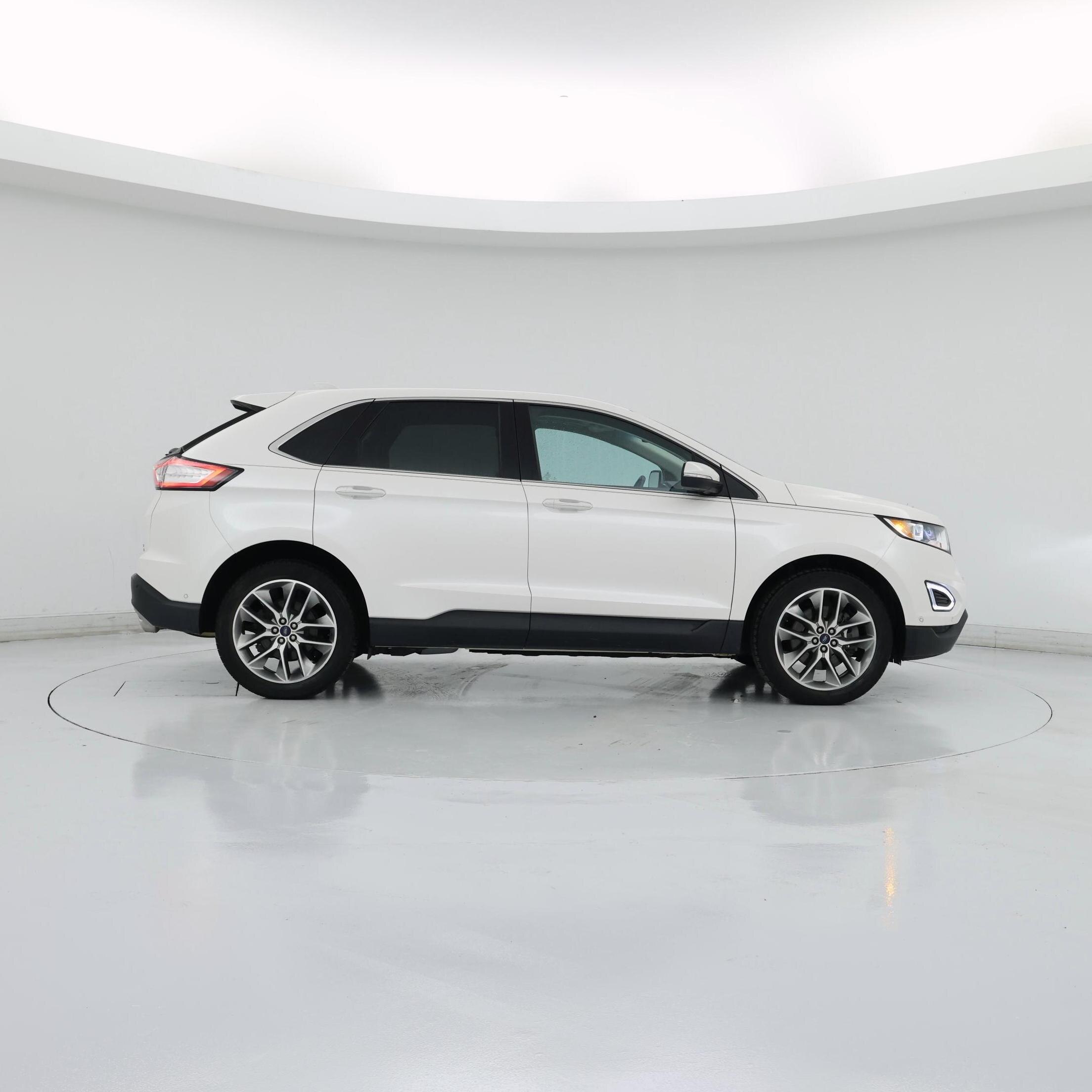 Thumbnail: 2018 Ford Edge - 7