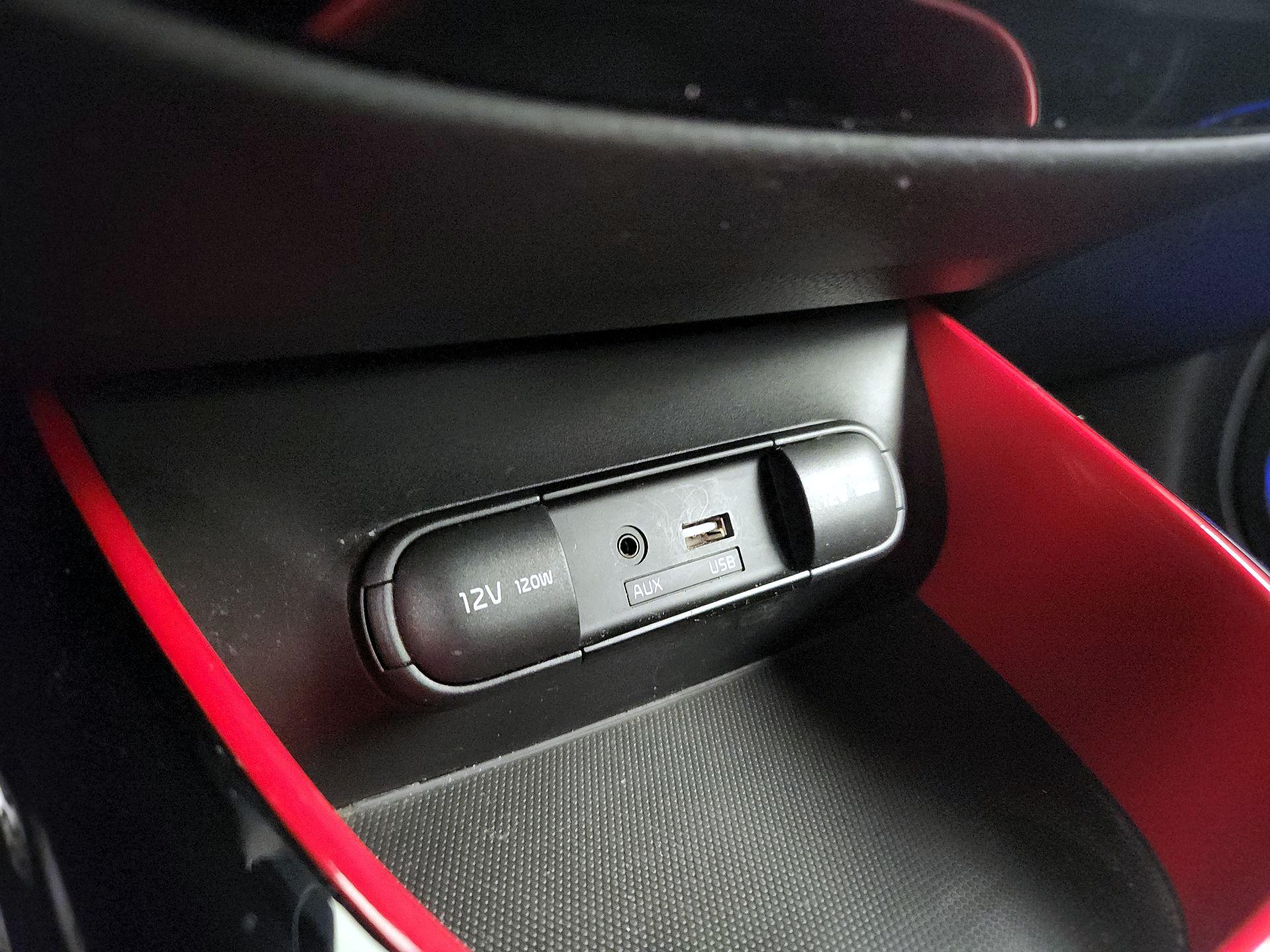 Thumbnail: 2018 Kia Soul - 19