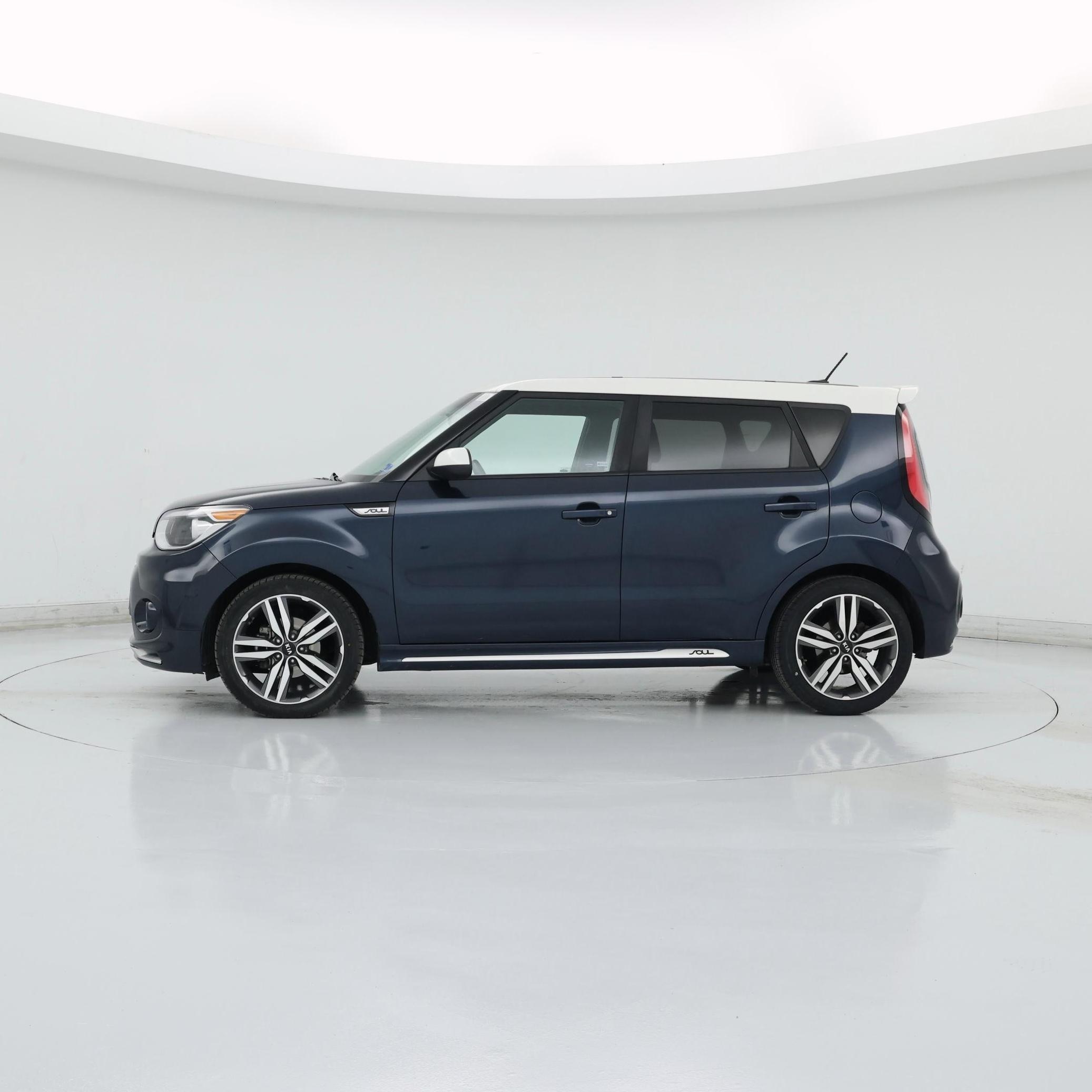 Thumbnail: 2018 Kia Soul - 3