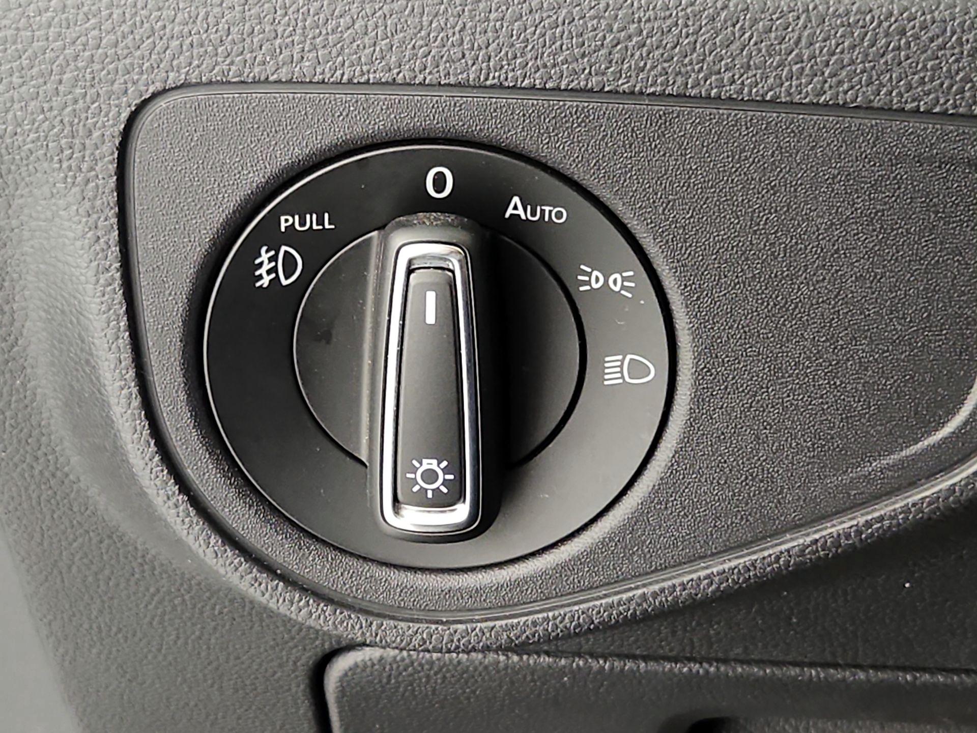 Thumbnail: 2018 Volkswagen Atlas - 13