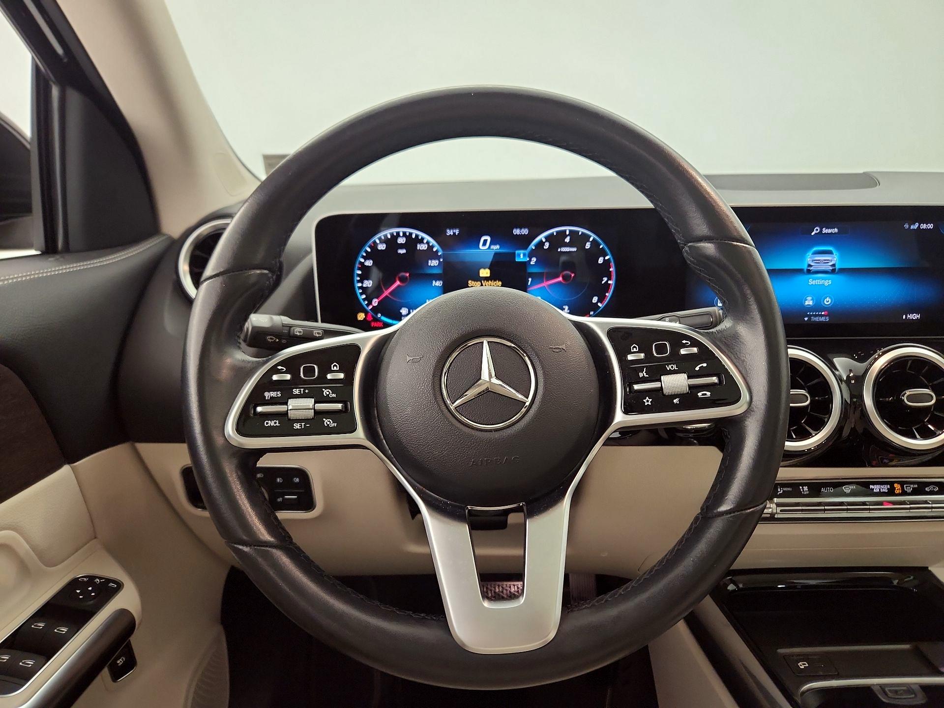 Thumbnail: 2021 Mercedes-Benz GLA - 10