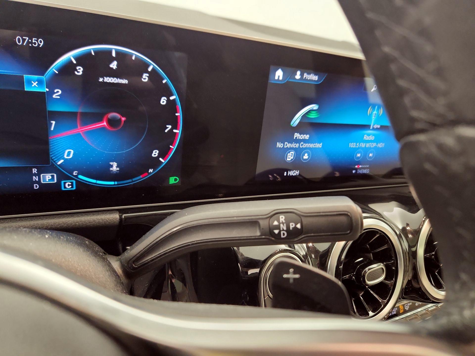 Thumbnail: 2021 Mercedes-Benz GLA - 17