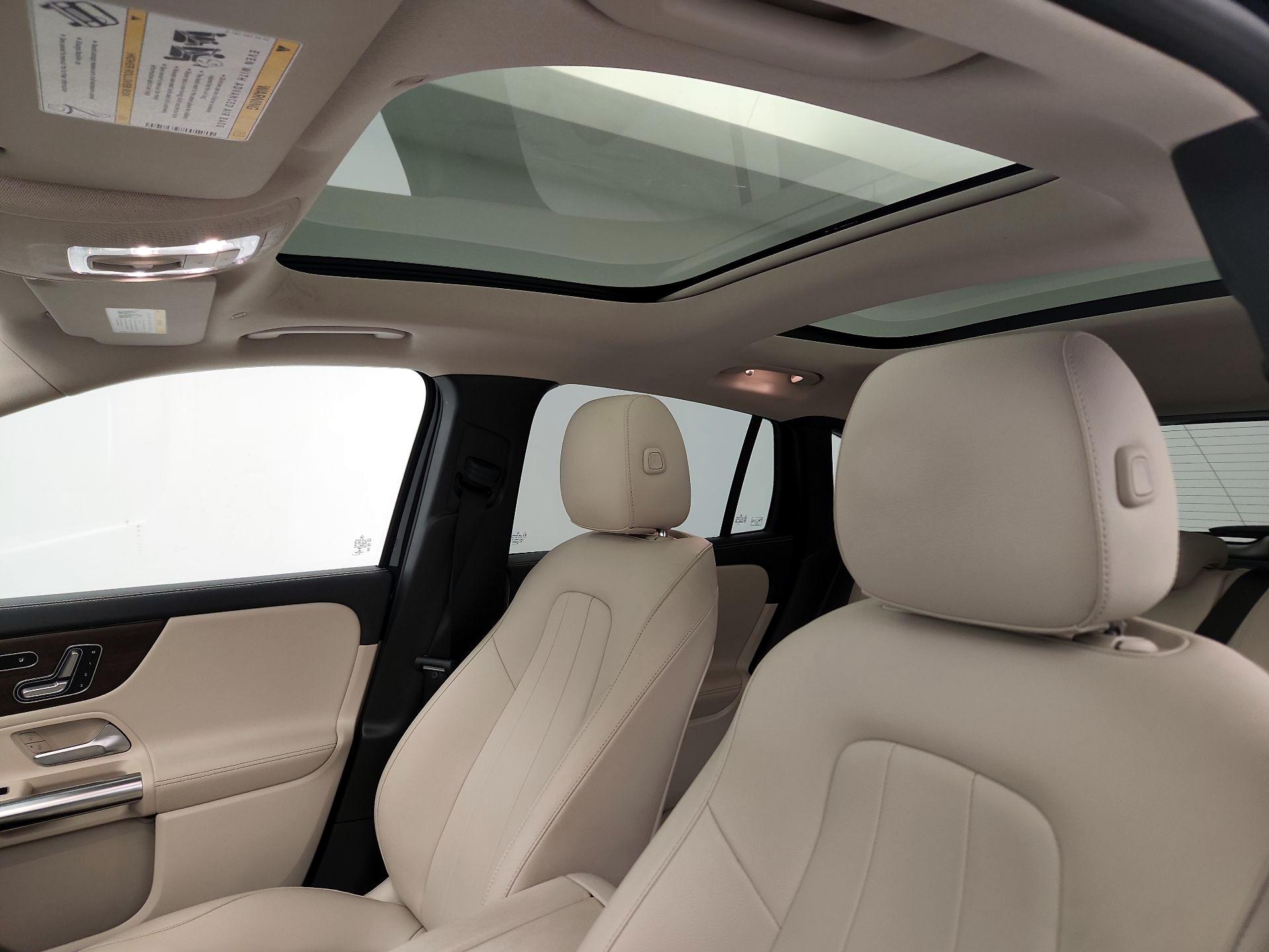 Thumbnail: 2021 Mercedes-Benz GLA - 19