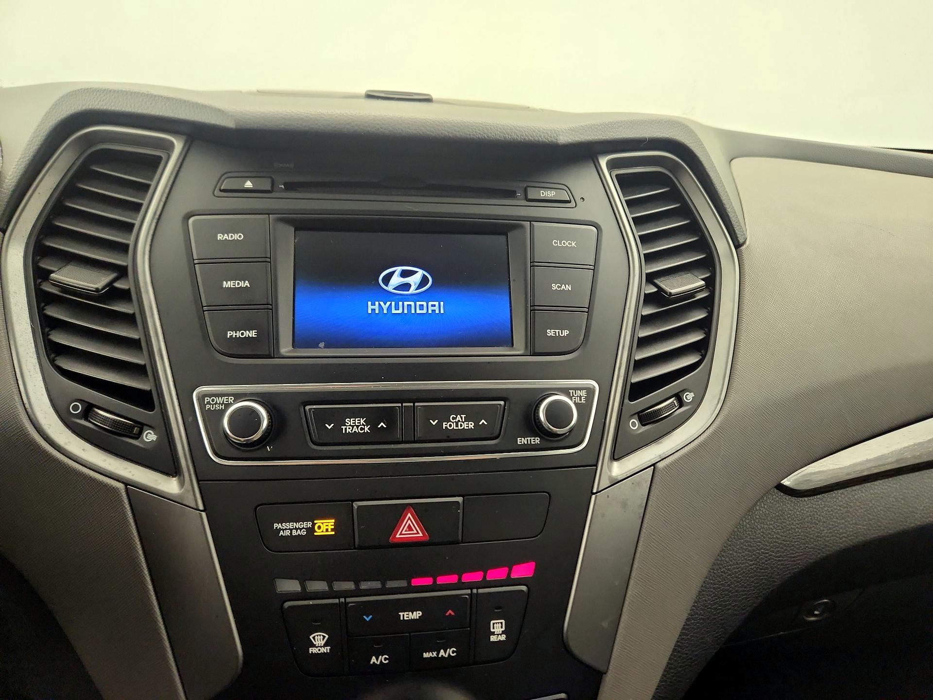 Thumbnail: 2017 Hyundai Santa Fe - 15
