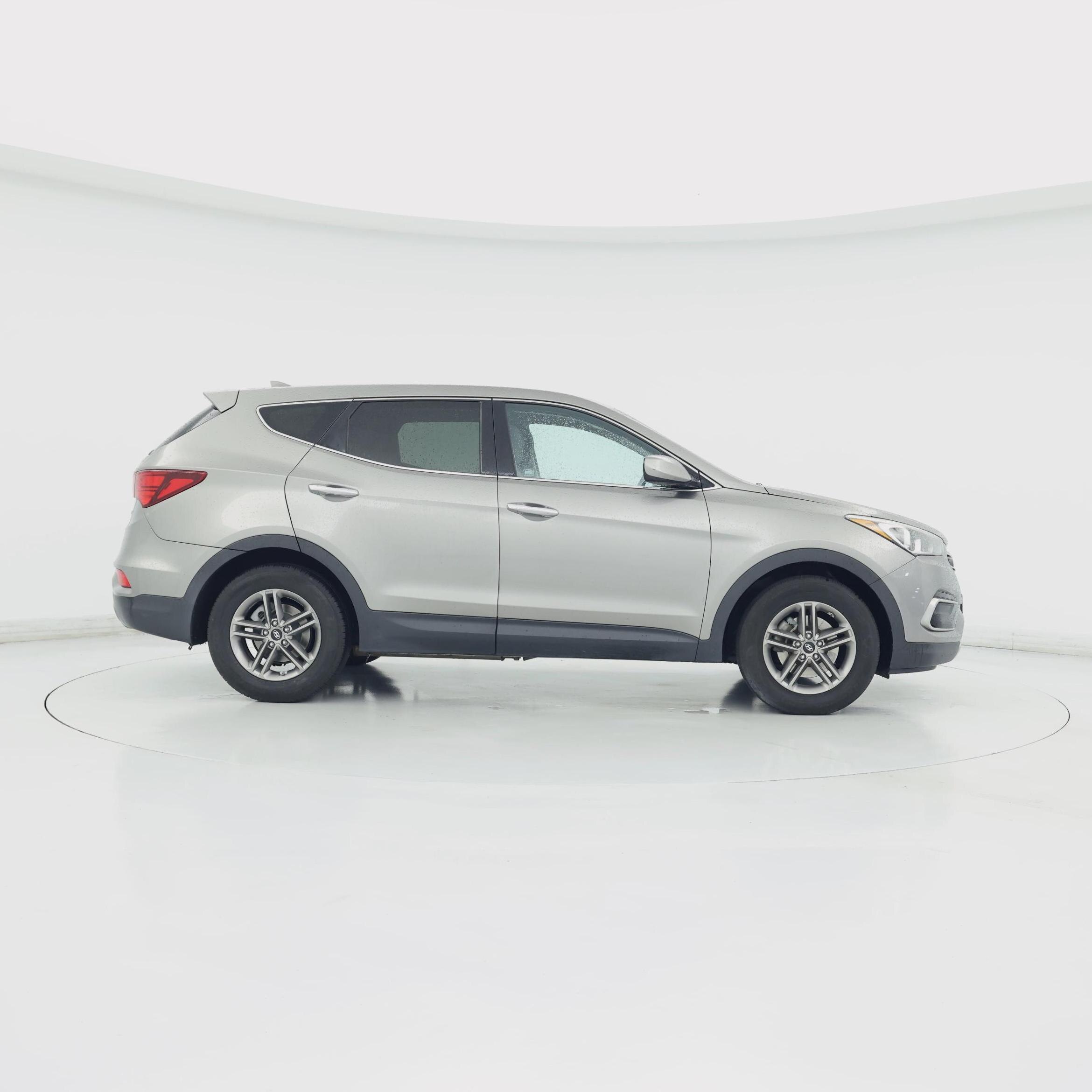 Thumbnail: 2017 Hyundai Santa Fe - 7