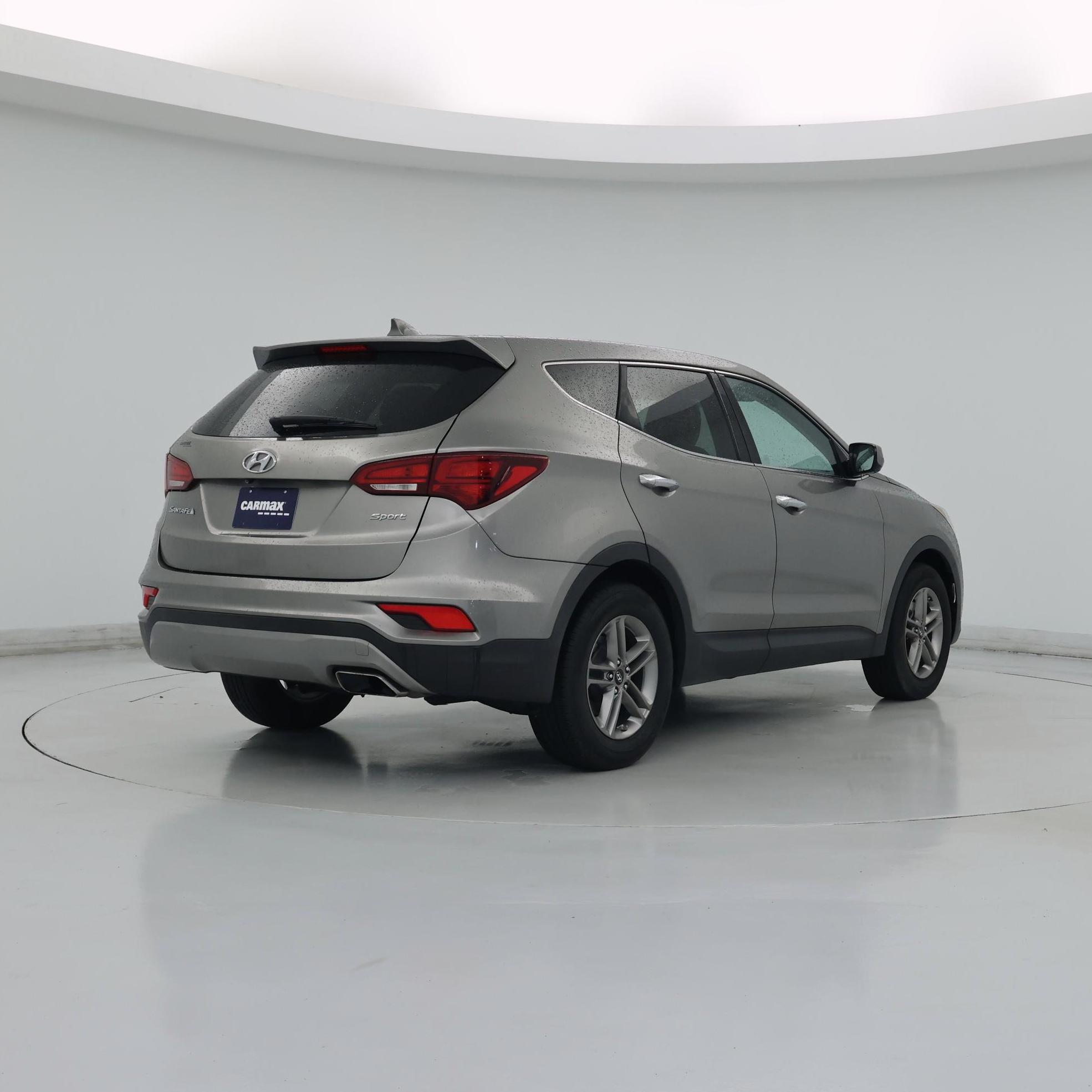 Thumbnail: 2017 Hyundai Santa Fe - 8