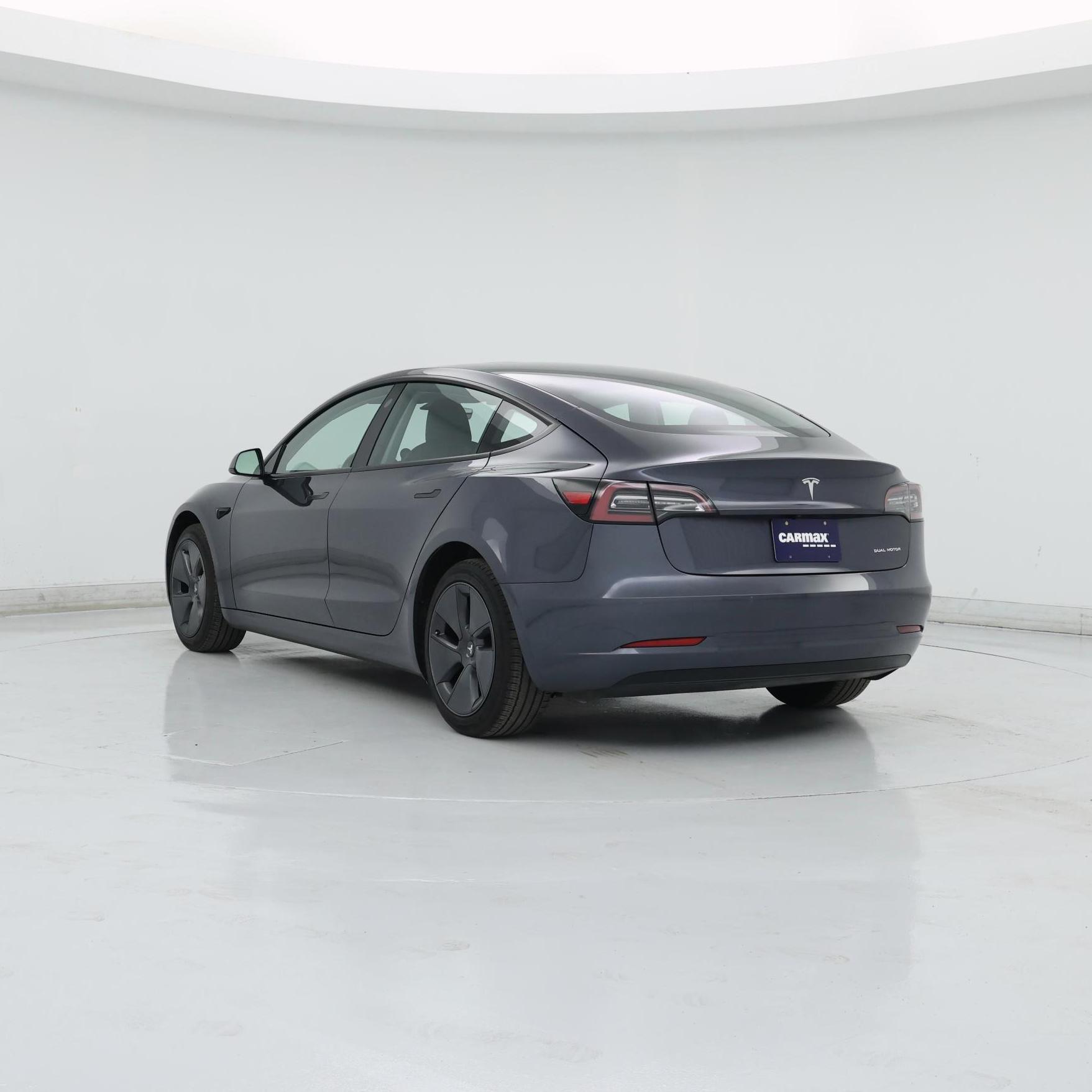 Thumbnail: 2022 Tesla Model 3 - 2