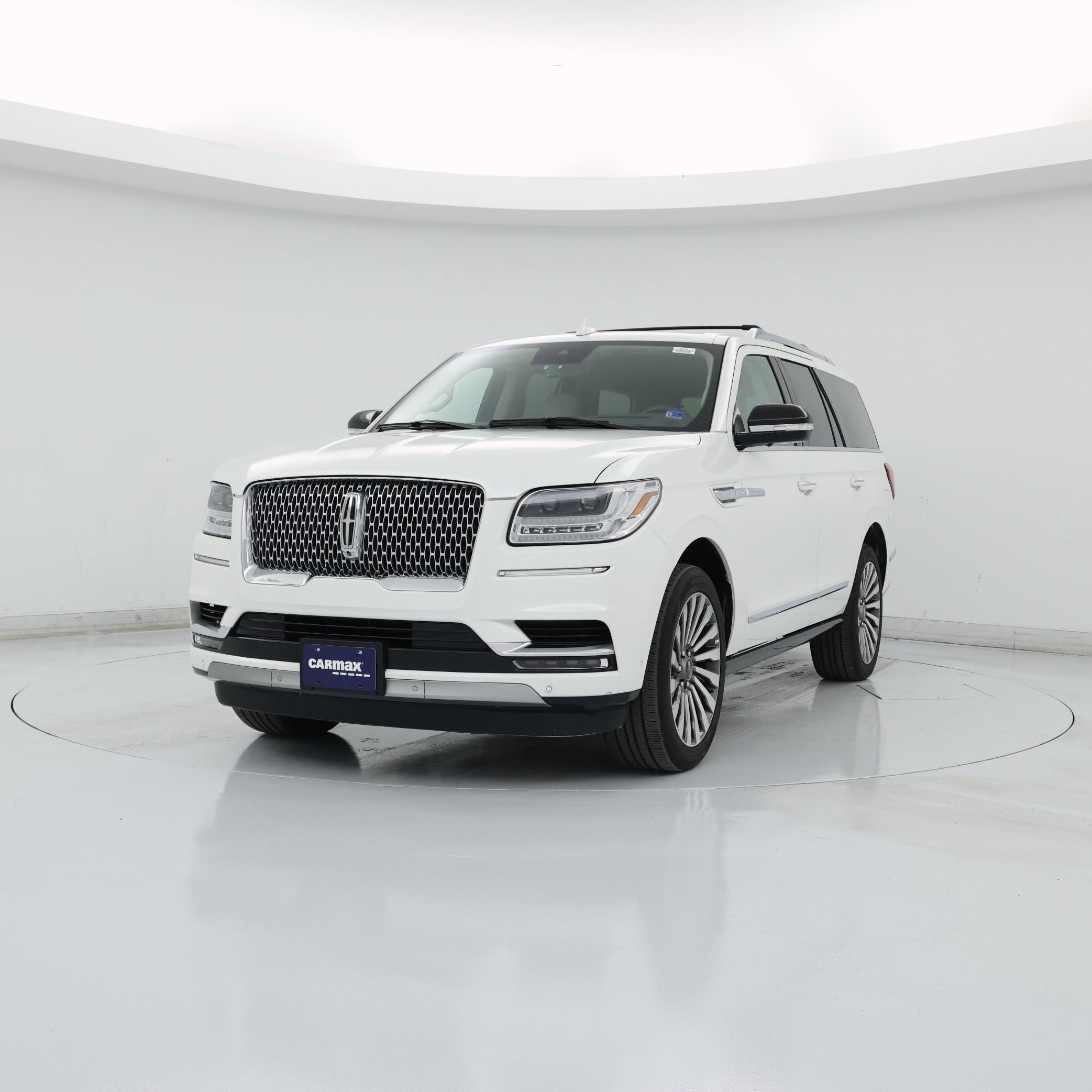 Thumbnail: 2020 Lincoln Navigator - 4