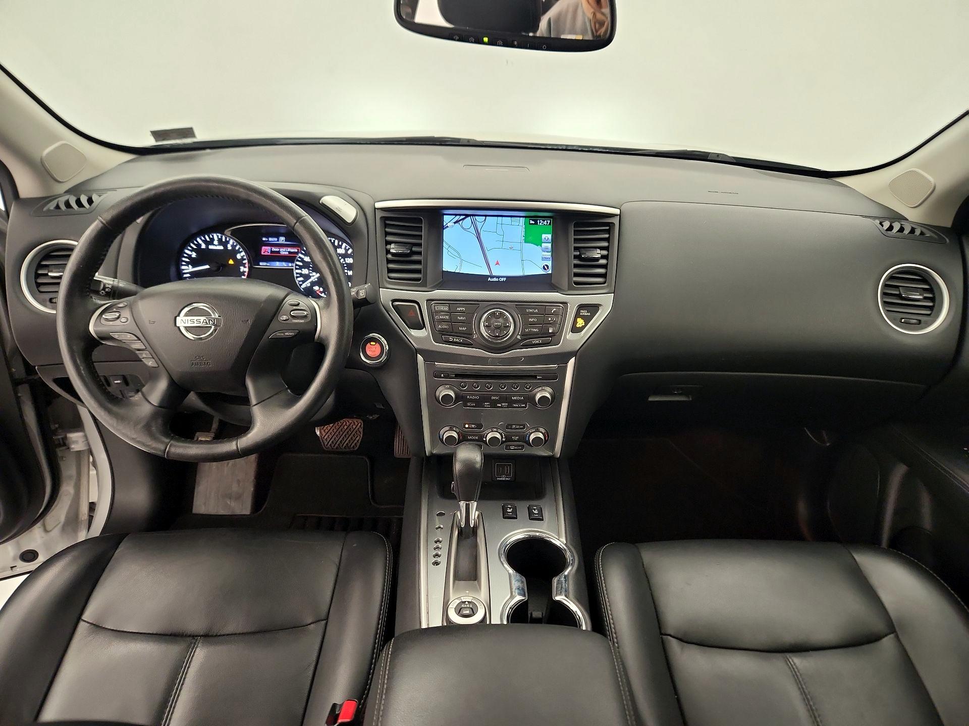 Thumbnail: 2019 Nissan Pathfinder - 9