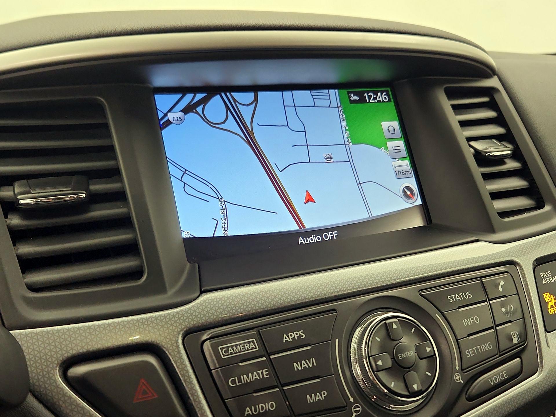 Thumbnail: 2019 Nissan Pathfinder - 15