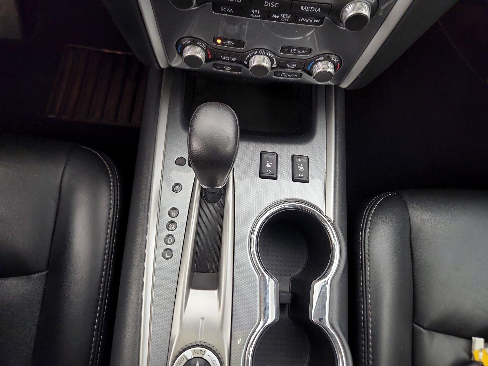 Thumbnail: 2019 Nissan Pathfinder - 17