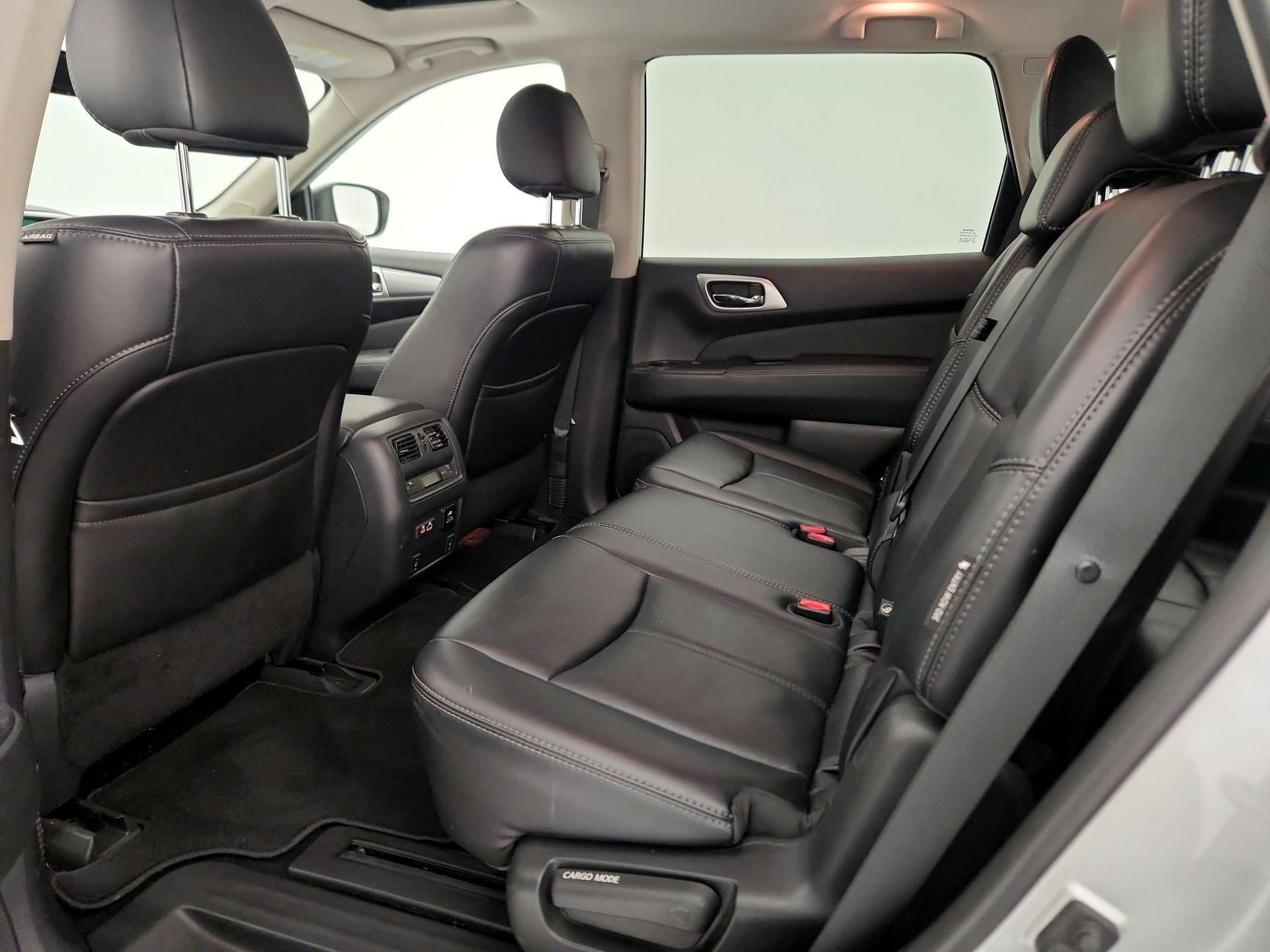 Thumbnail: 2019 Nissan Pathfinder - 20