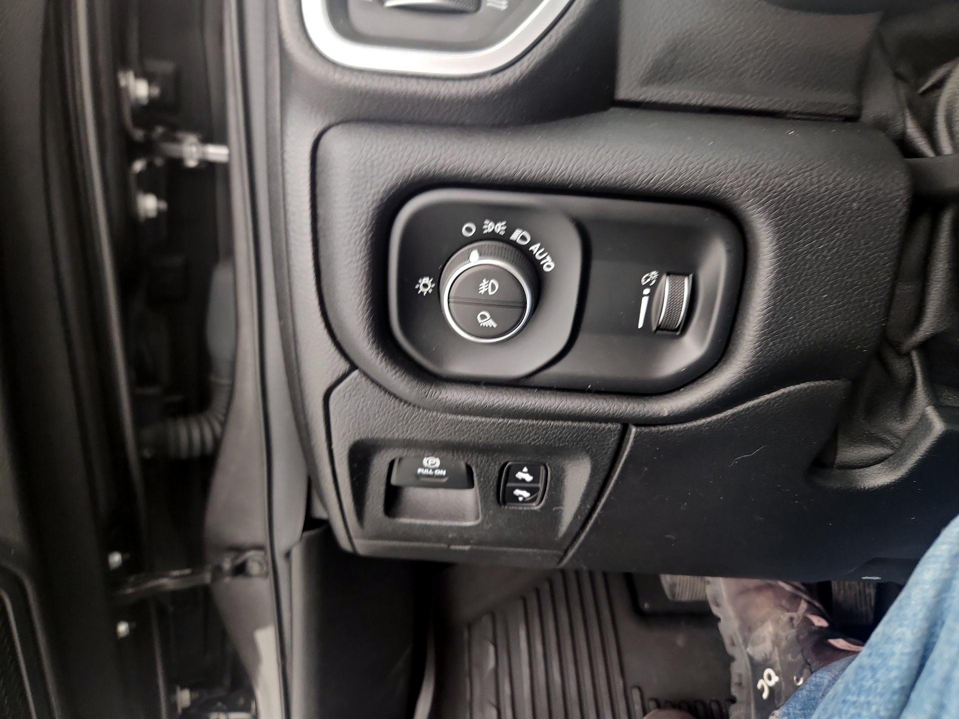 Thumbnail: 2020 RAM 1500 - 13