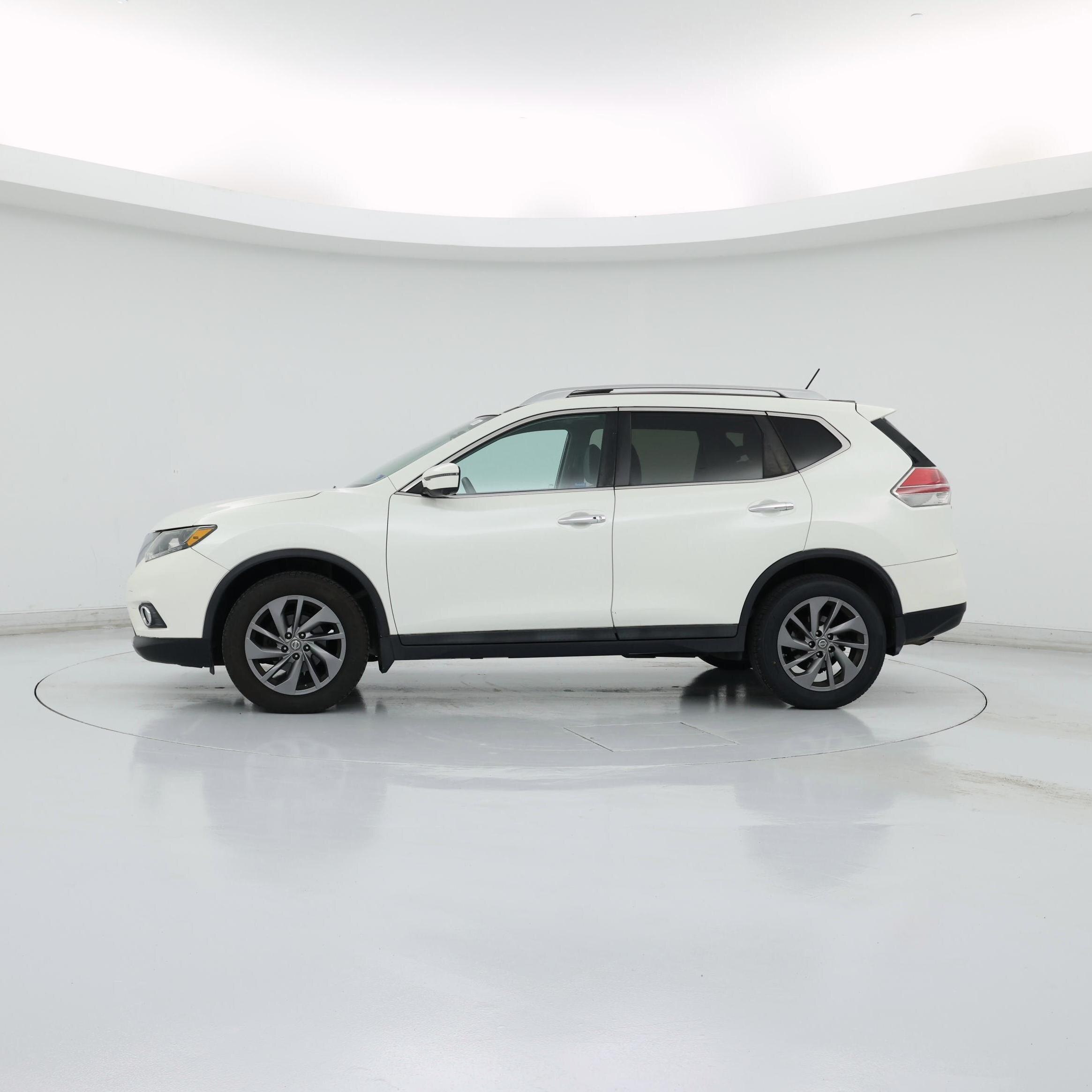 Thumbnail: 2016 Nissan Rogue - 3