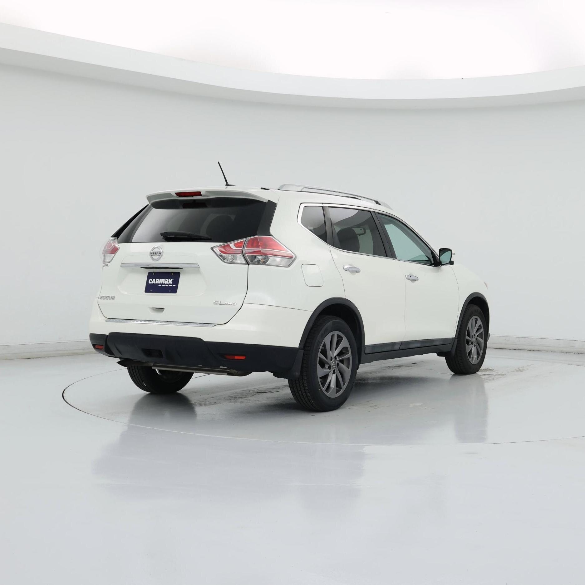 Thumbnail: 2016 Nissan Rogue - 8
