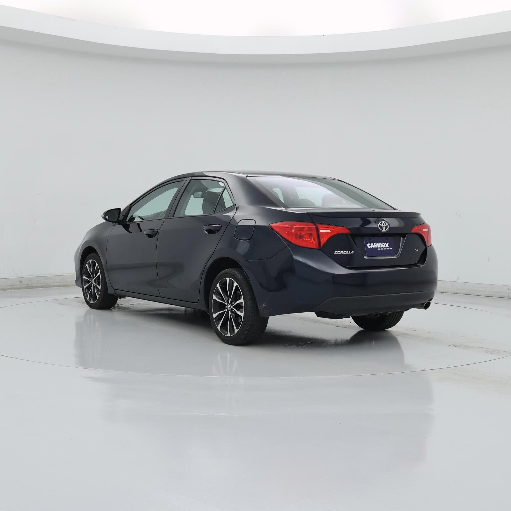 Thumbnail: 2017 Toyota Corolla - 2