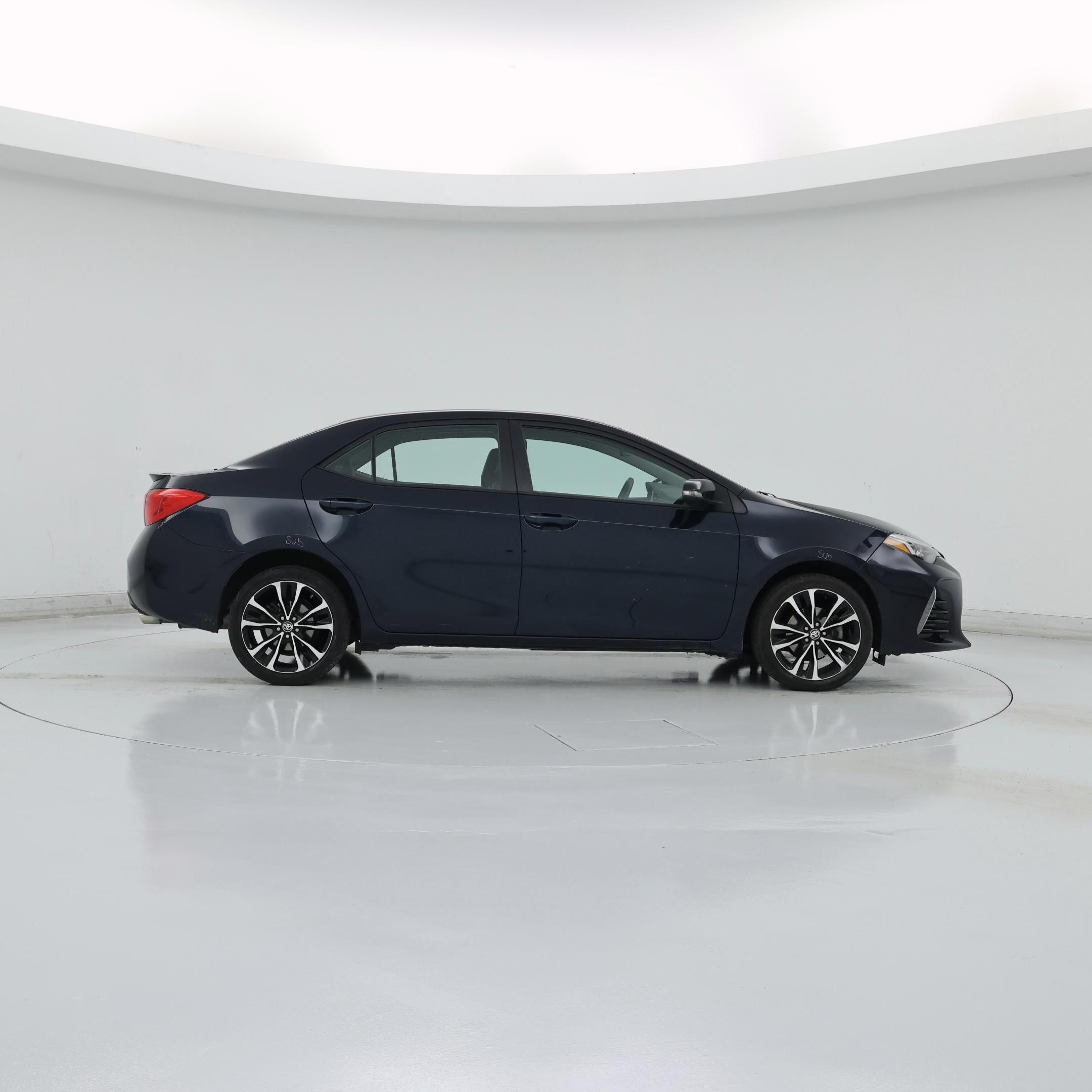 Thumbnail: 2017 Toyota Corolla - 7