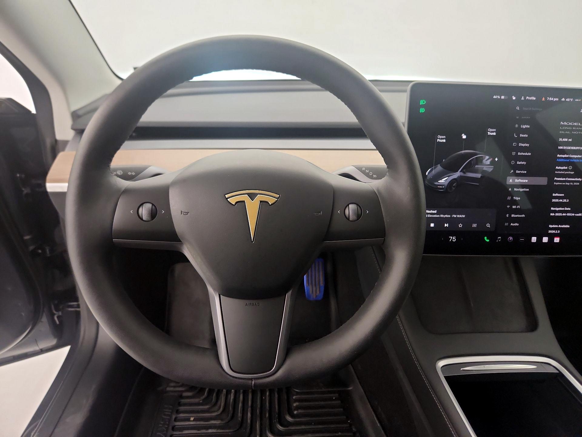 Thumbnail: 2023 Tesla Model 3 - 10