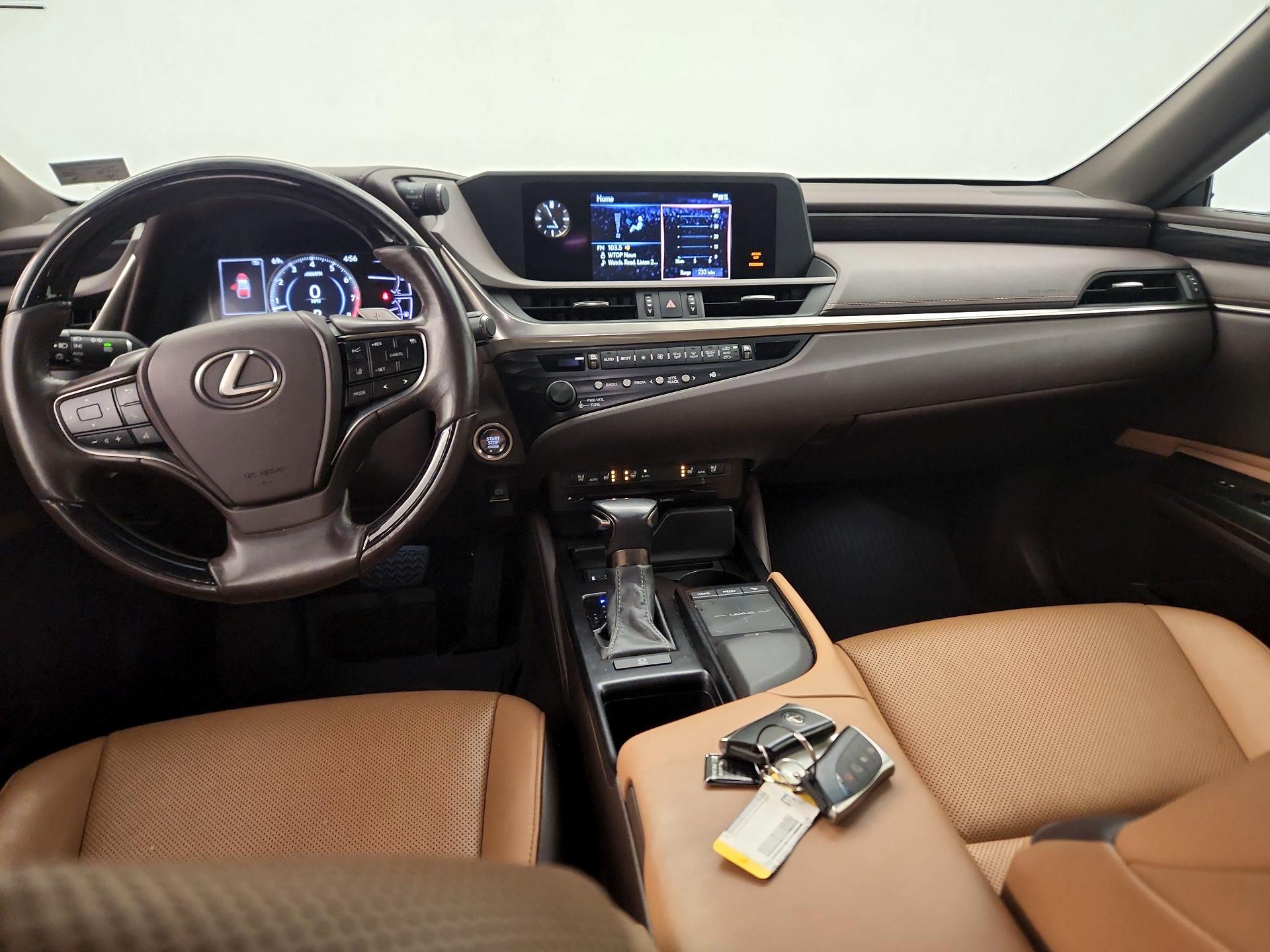 Thumbnail: 2019 Lexus ES - 9