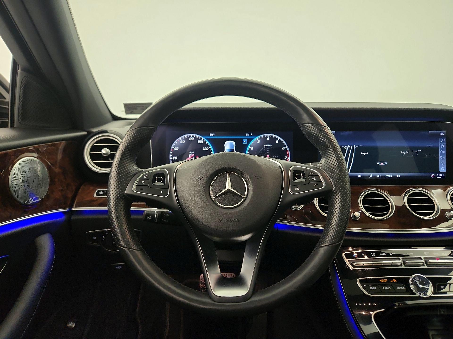 Thumbnail: 2018 Mercedes-Benz E-Class - 10