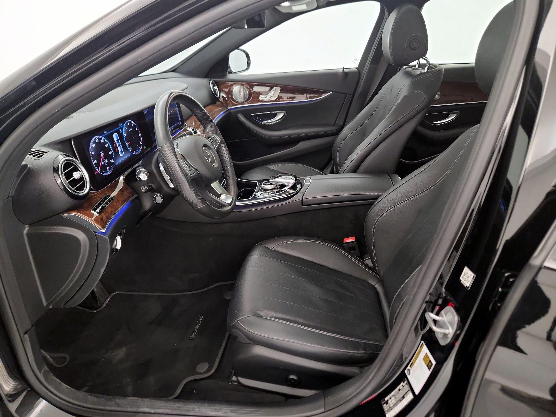 Thumbnail: 2018 Mercedes-Benz E-Class - 11