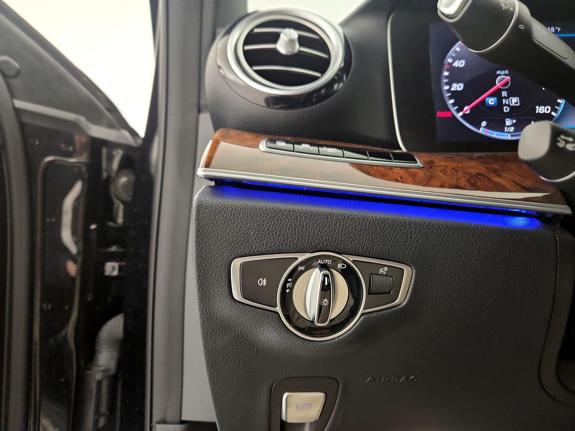 Thumbnail: 2018 Mercedes-Benz E-Class - 13