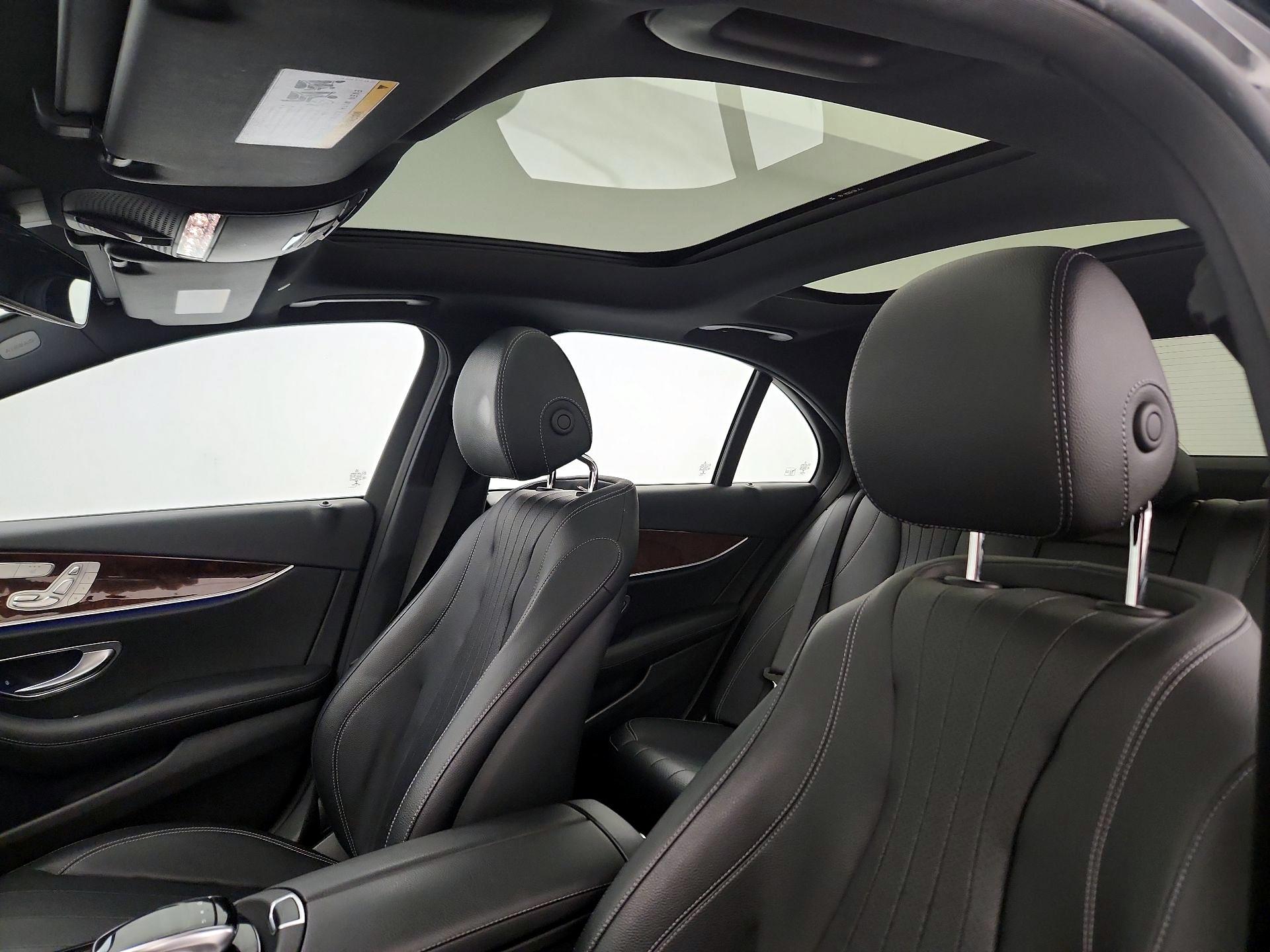 Thumbnail: 2018 Mercedes-Benz E-Class - 20