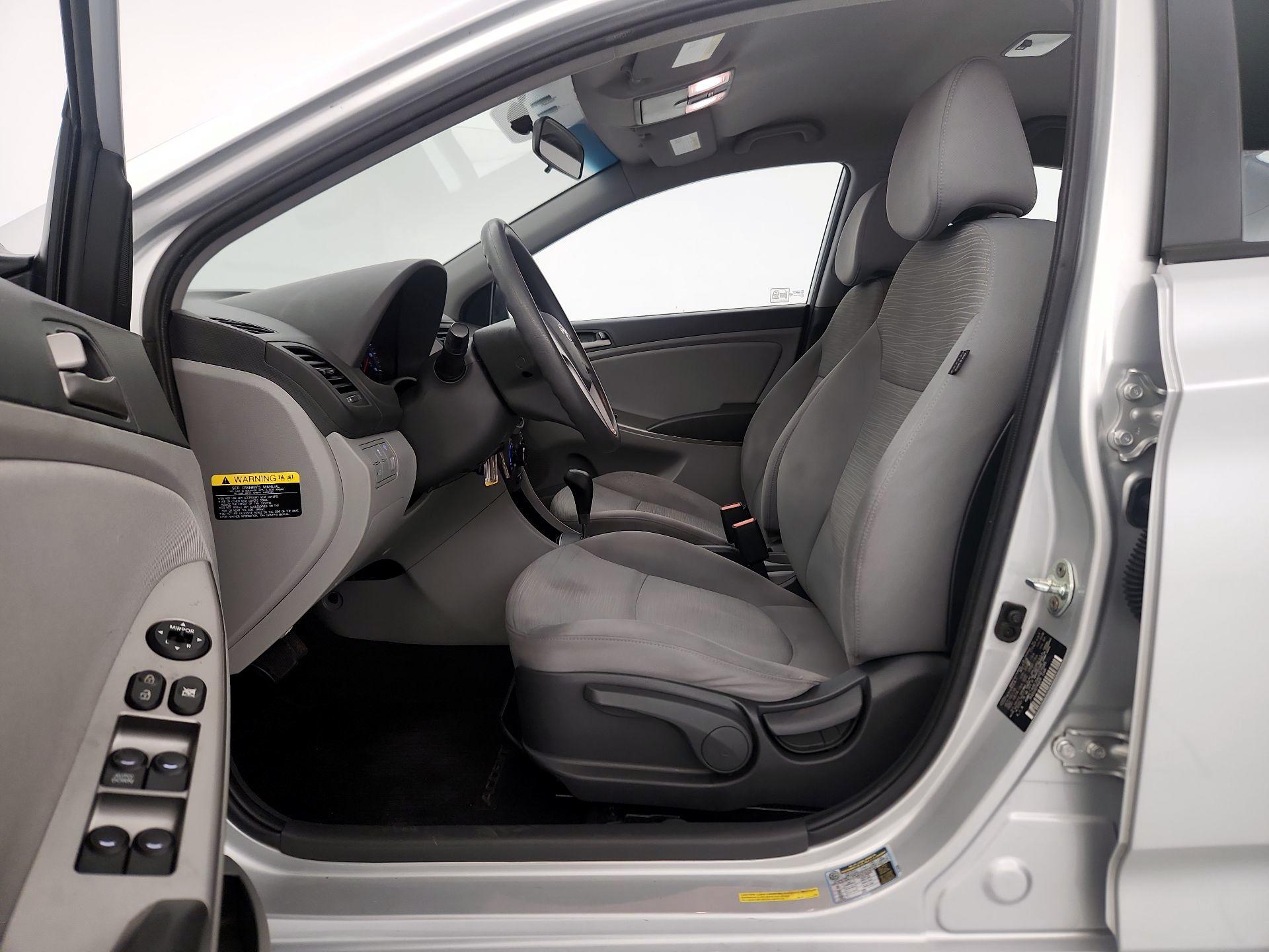 Thumbnail: 2016 Hyundai Accent - 11