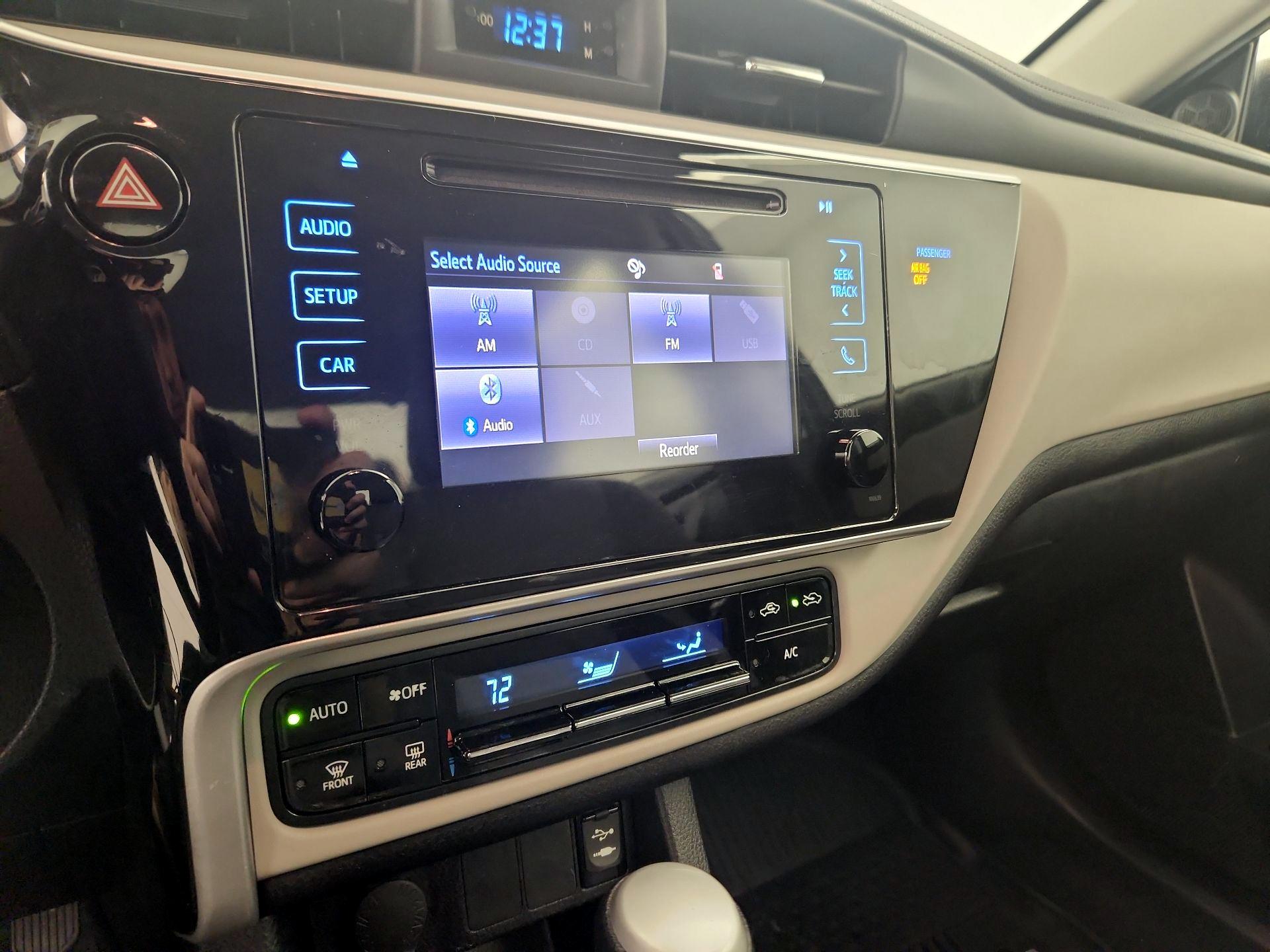 Thumbnail: 2019 Toyota Corolla - 15